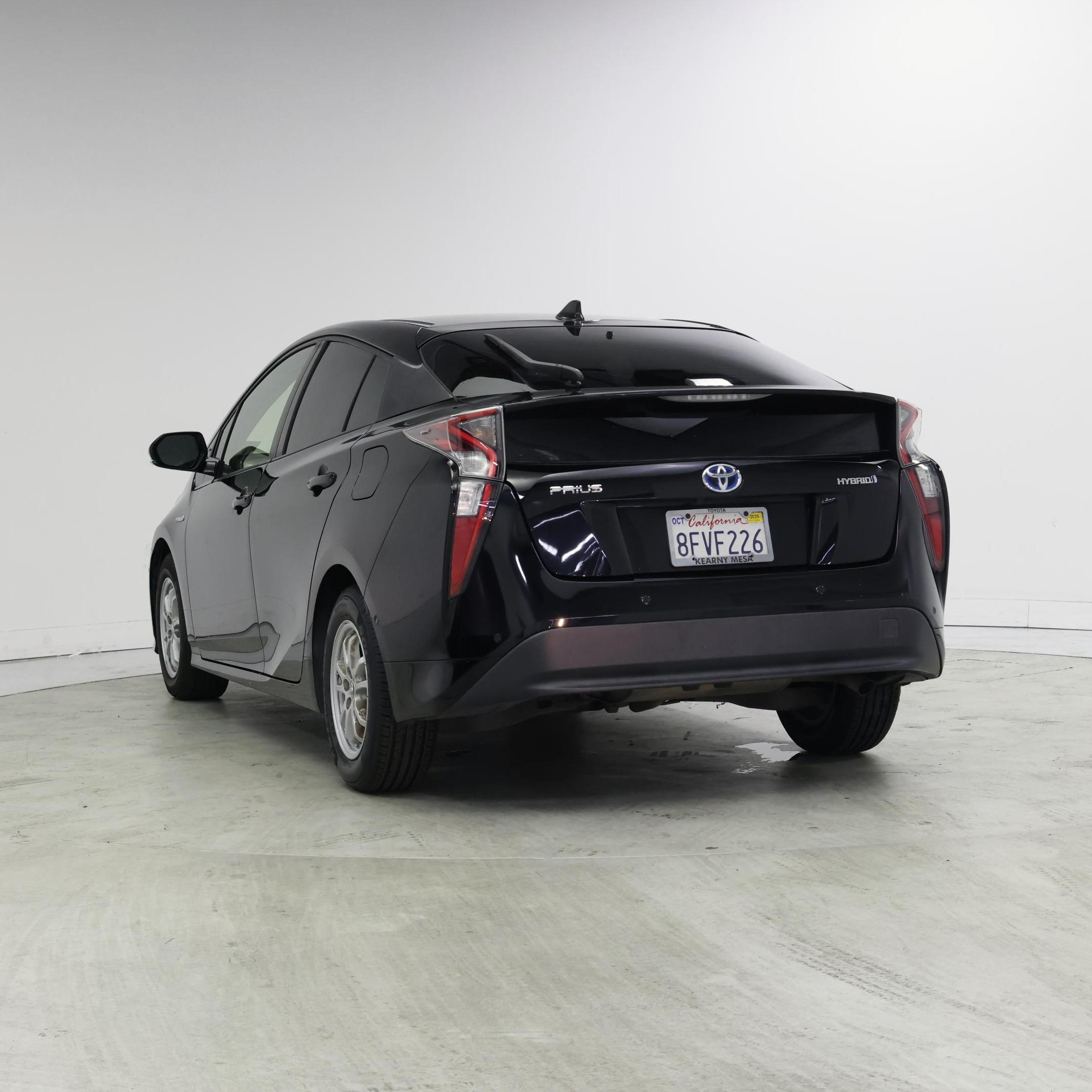 Thumbnail: 2018 Toyota Prius - 2