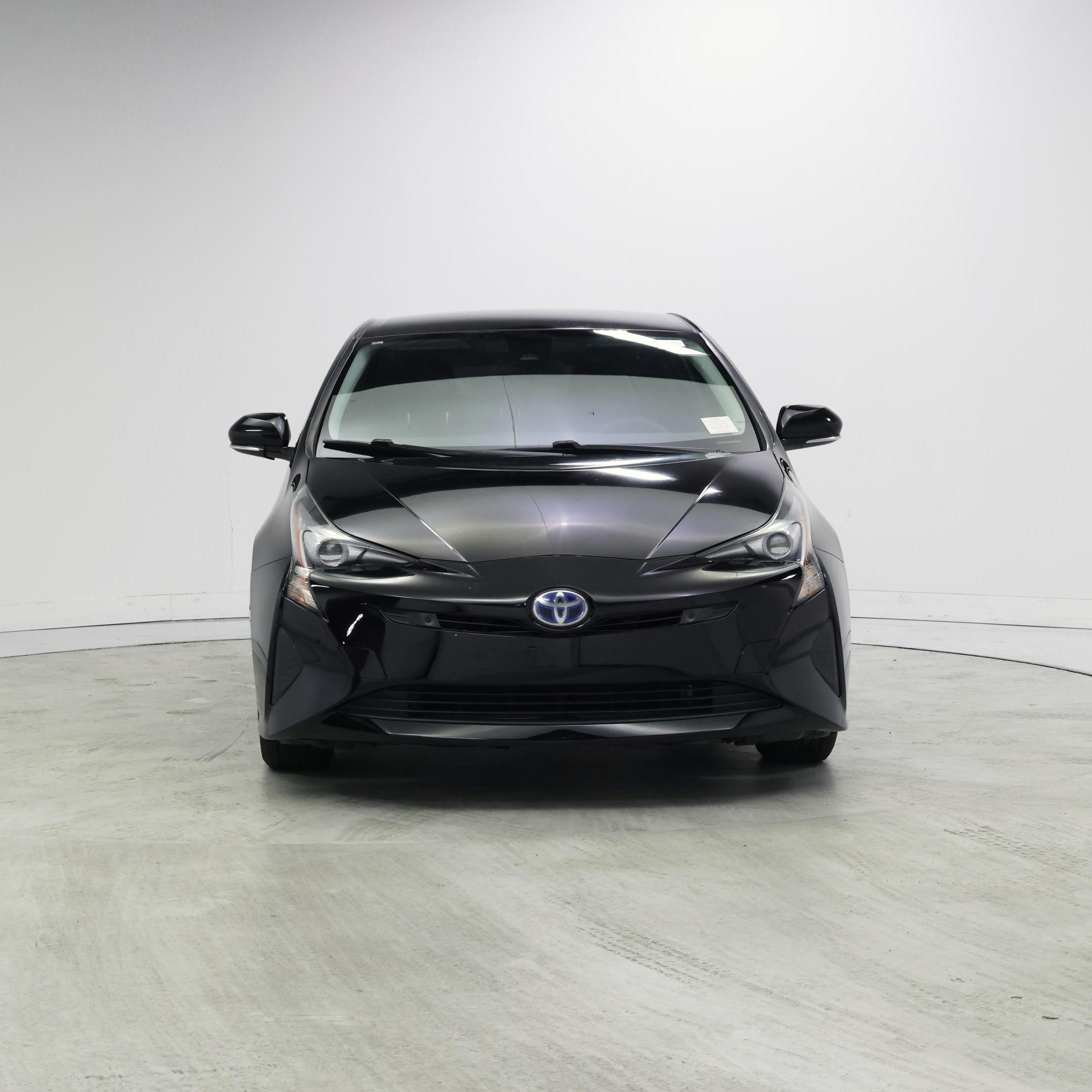 Thumbnail: 2018 Toyota Prius - 5