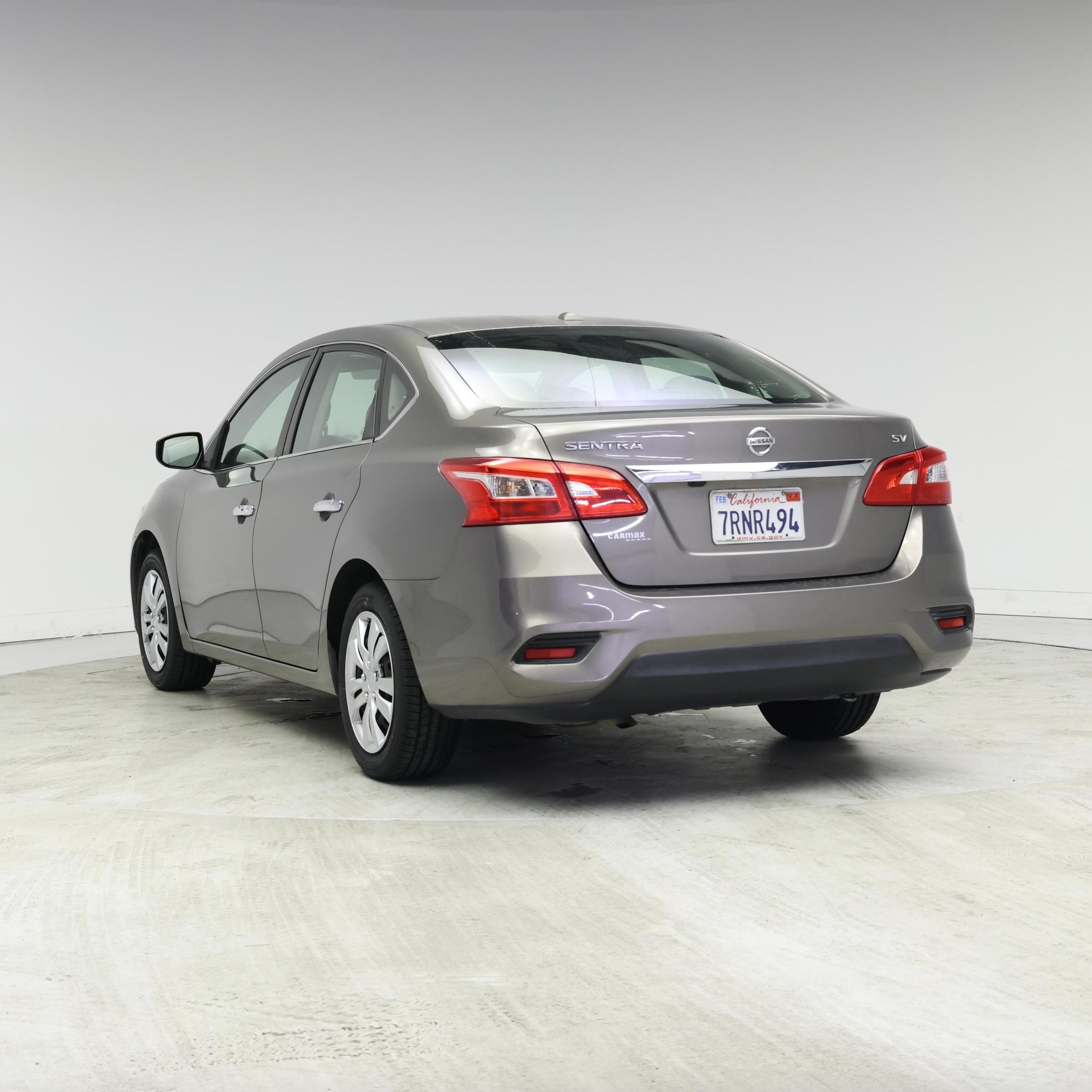 Thumbnail: 2016 Nissan Sentra - 2