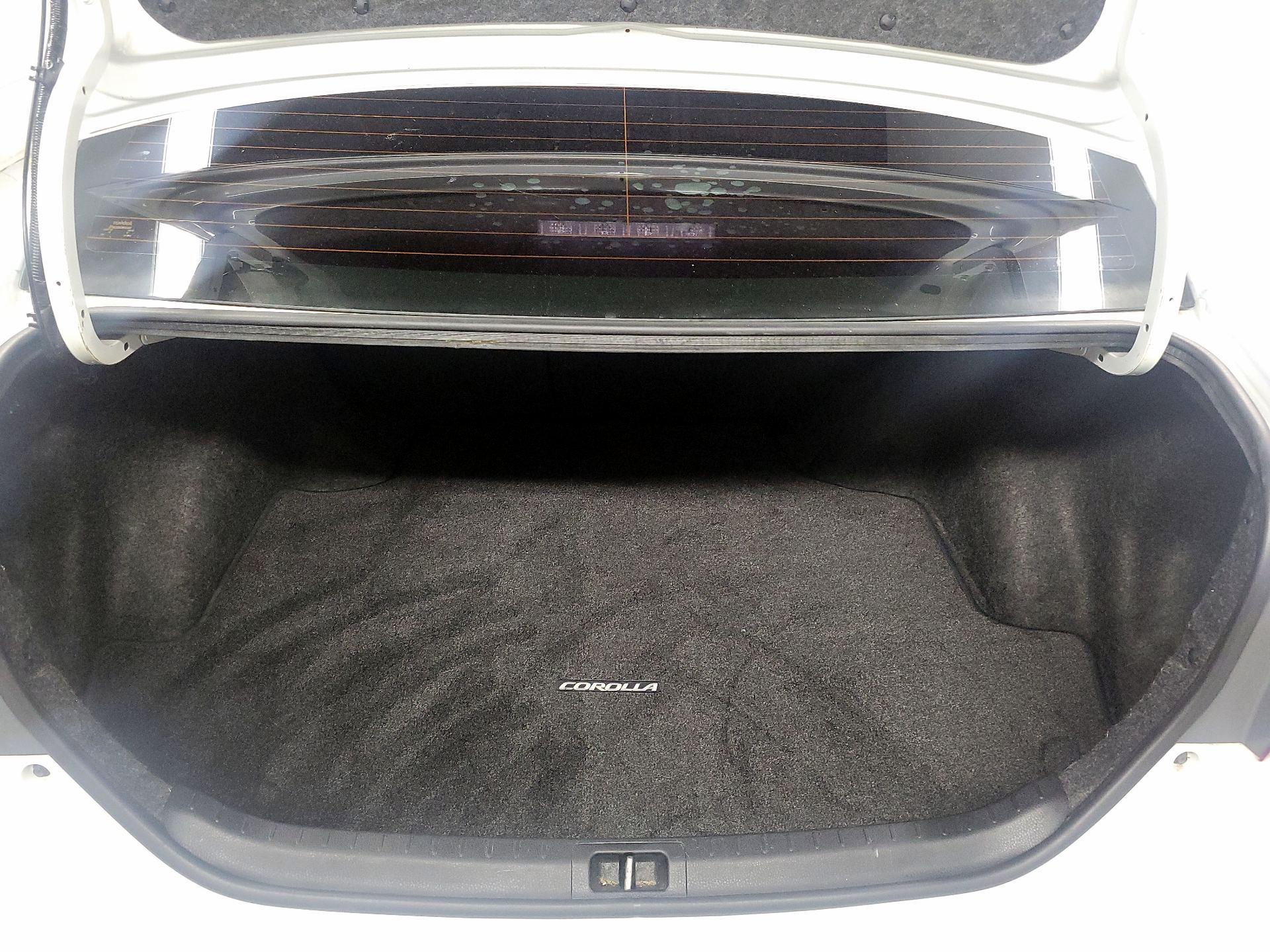 Thumbnail: 2015 Toyota Corolla - 20