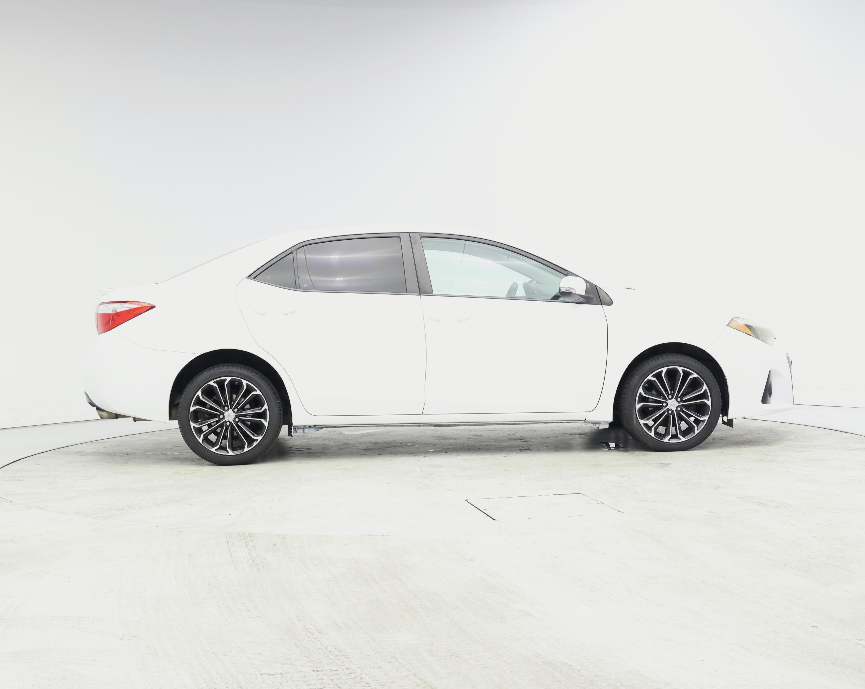 Thumbnail: 2015 Toyota Corolla - 7