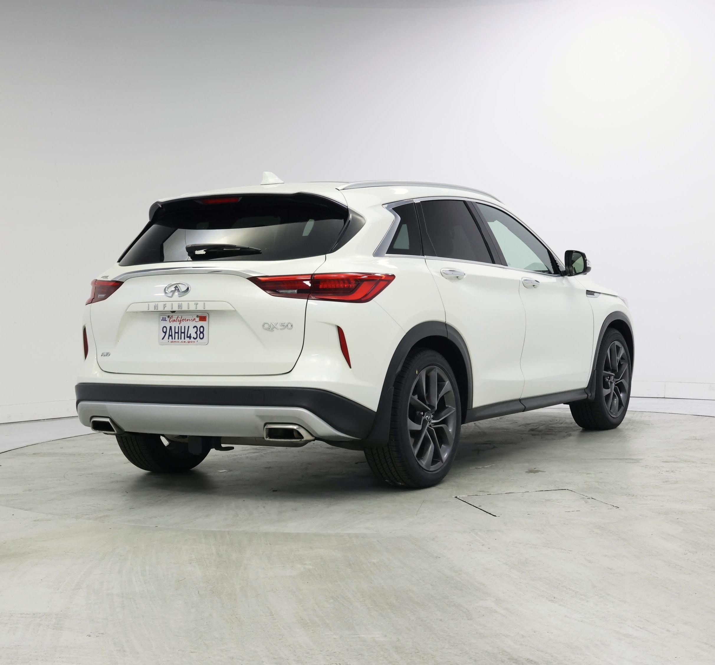 Thumbnail: 2022 INFINITI QX50 - 8