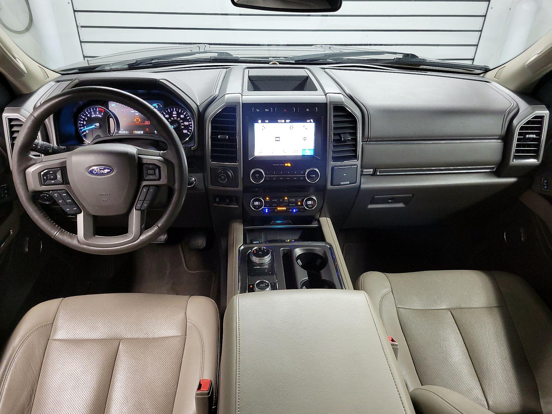 Thumbnail: 2018 Ford Expedition - 9
