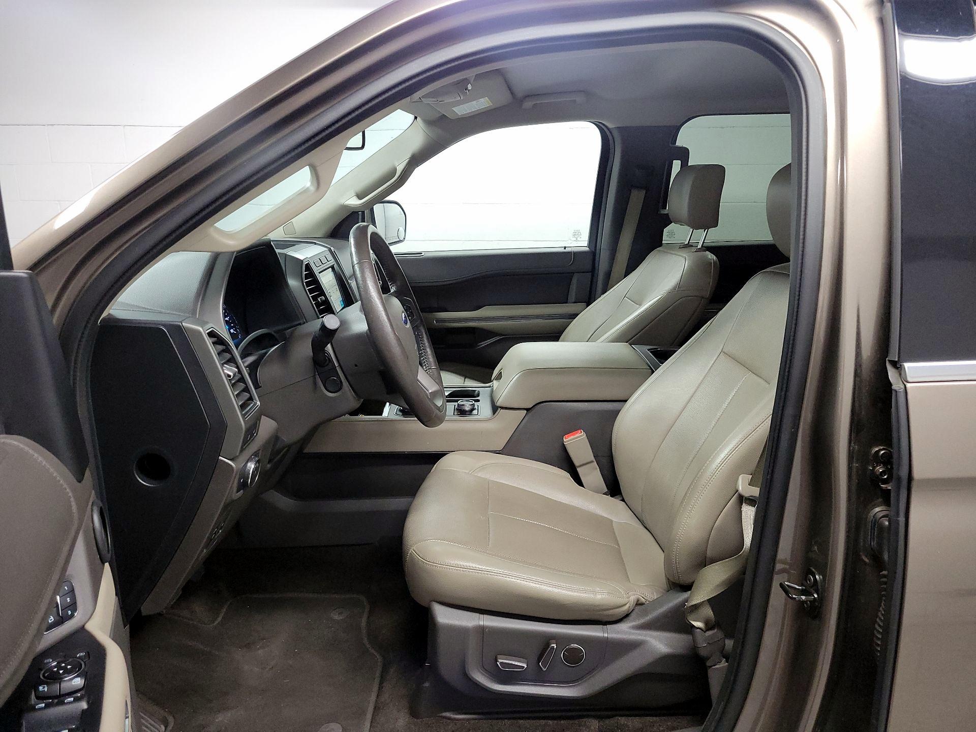 Thumbnail: 2018 Ford Expedition - 11