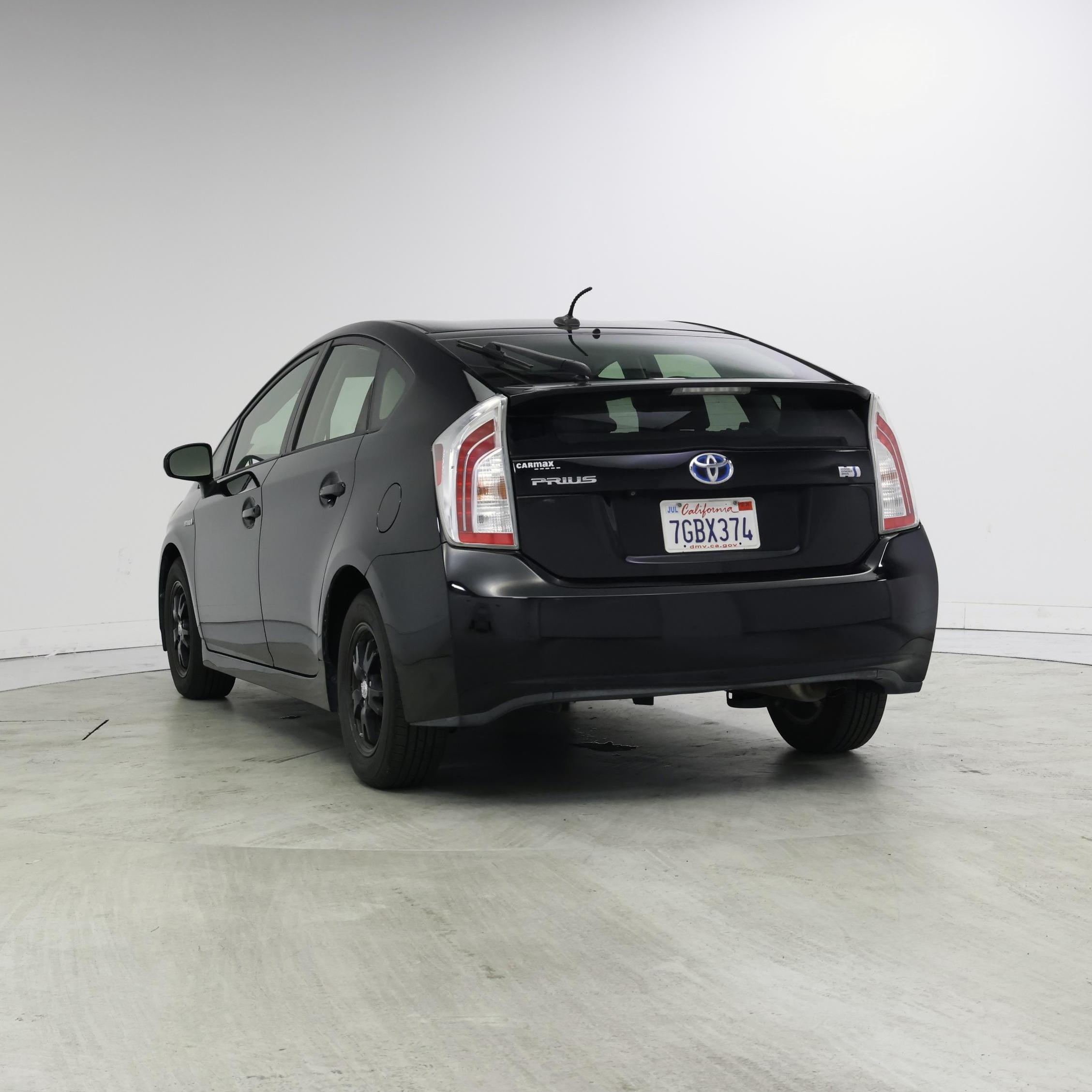 Thumbnail: 2014 Toyota Prius - 2