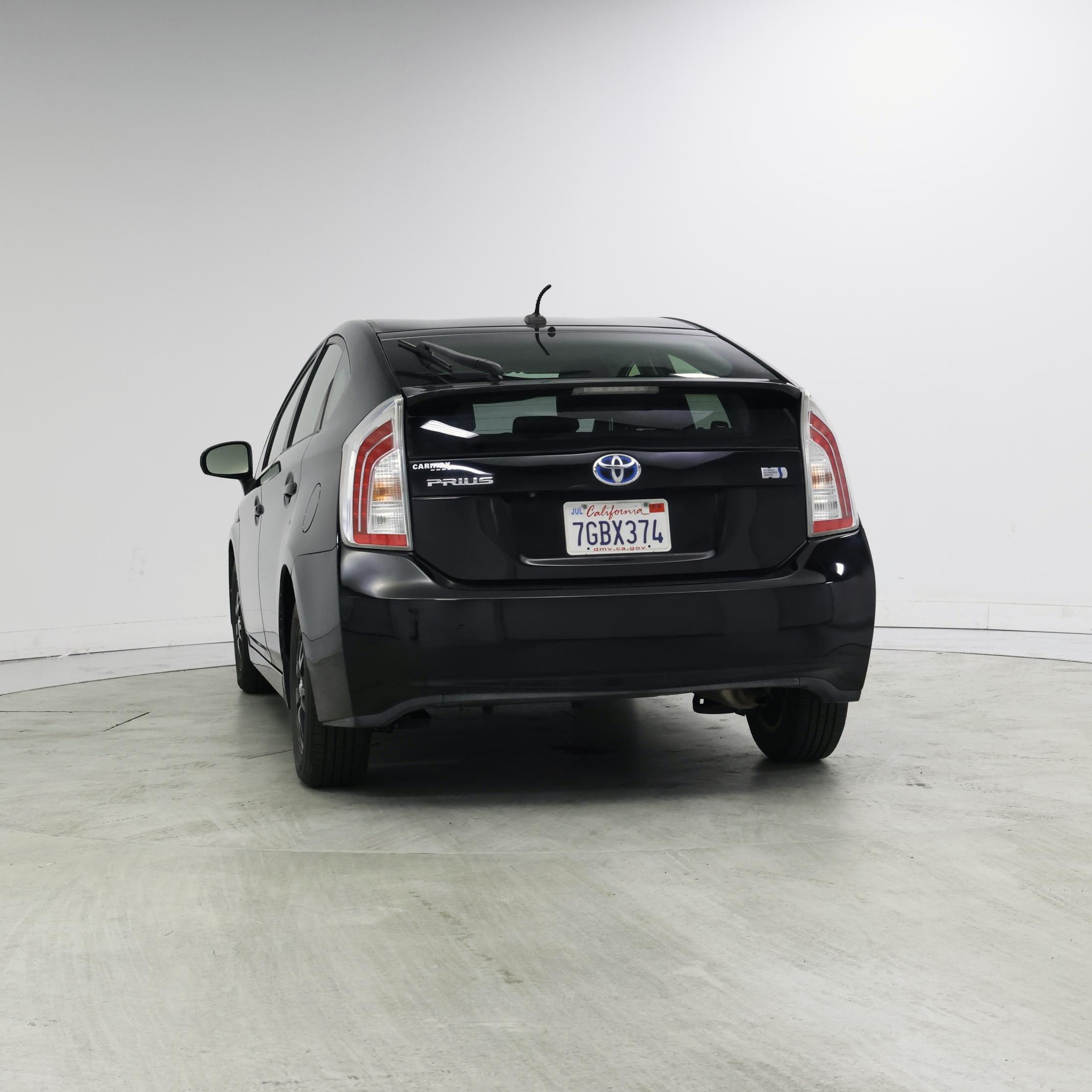 Thumbnail: 2014 Toyota Prius - 6