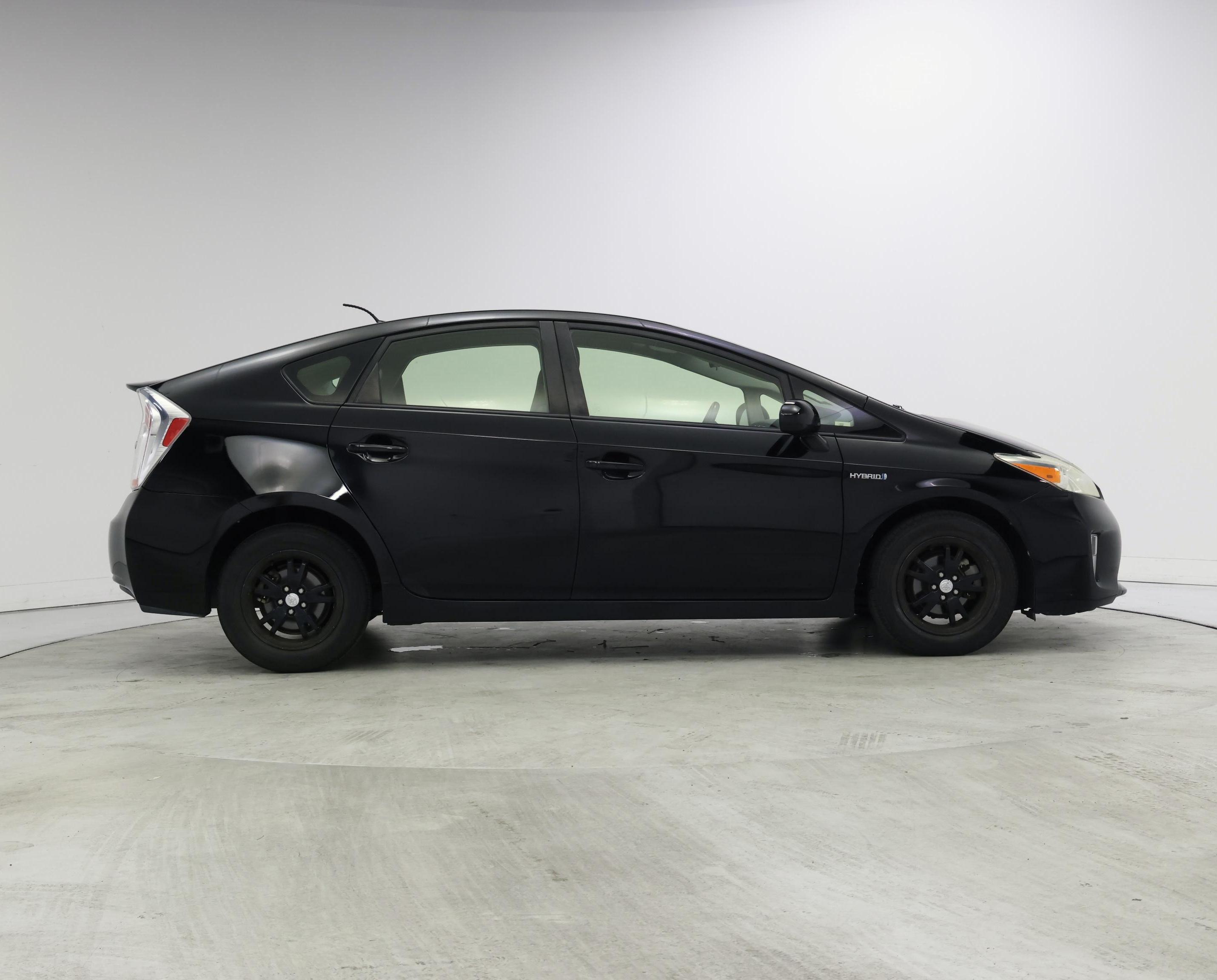 Thumbnail: 2014 Toyota Prius - 7