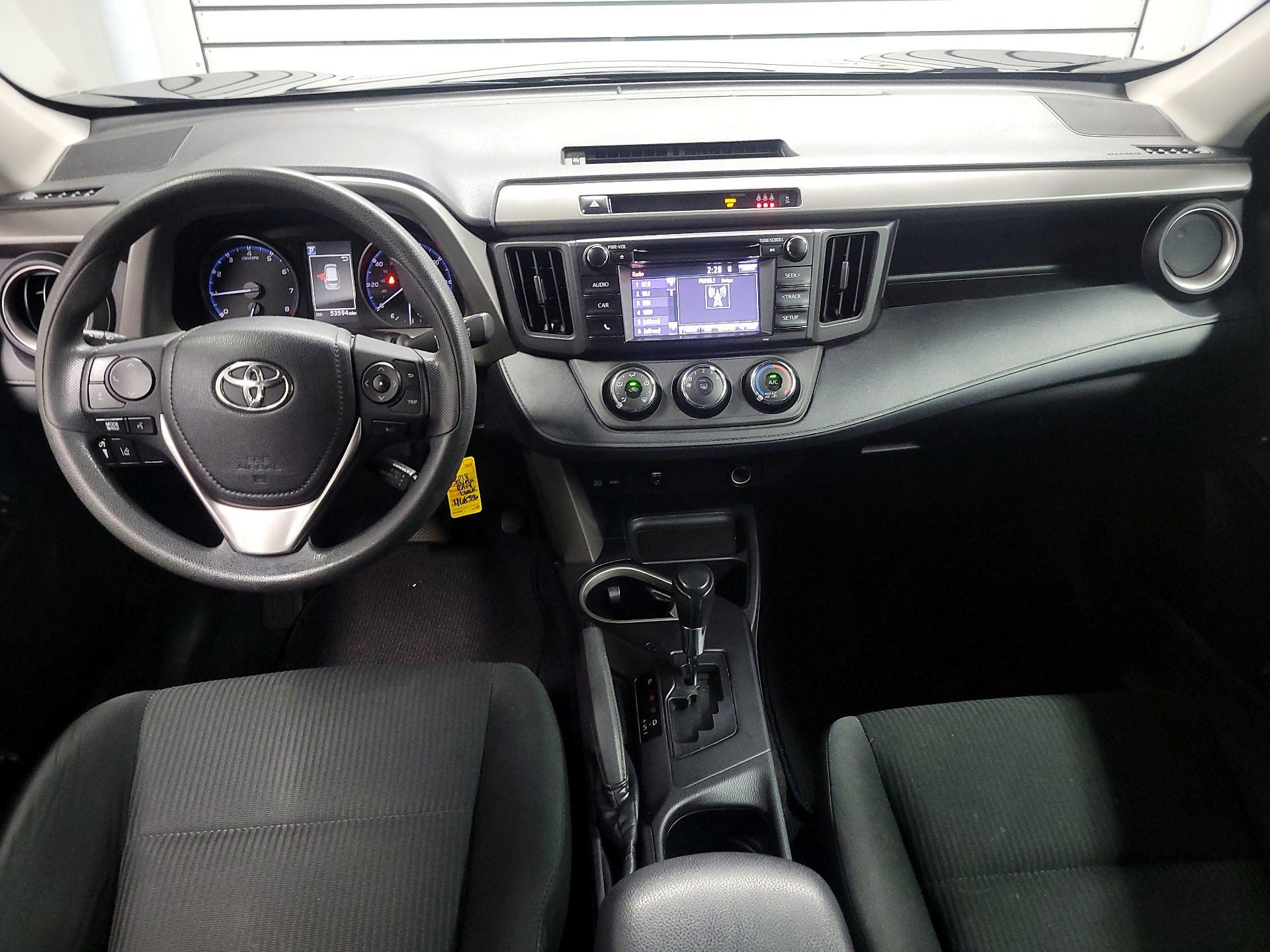 Thumbnail: 2018 Toyota RAV4 - 9
