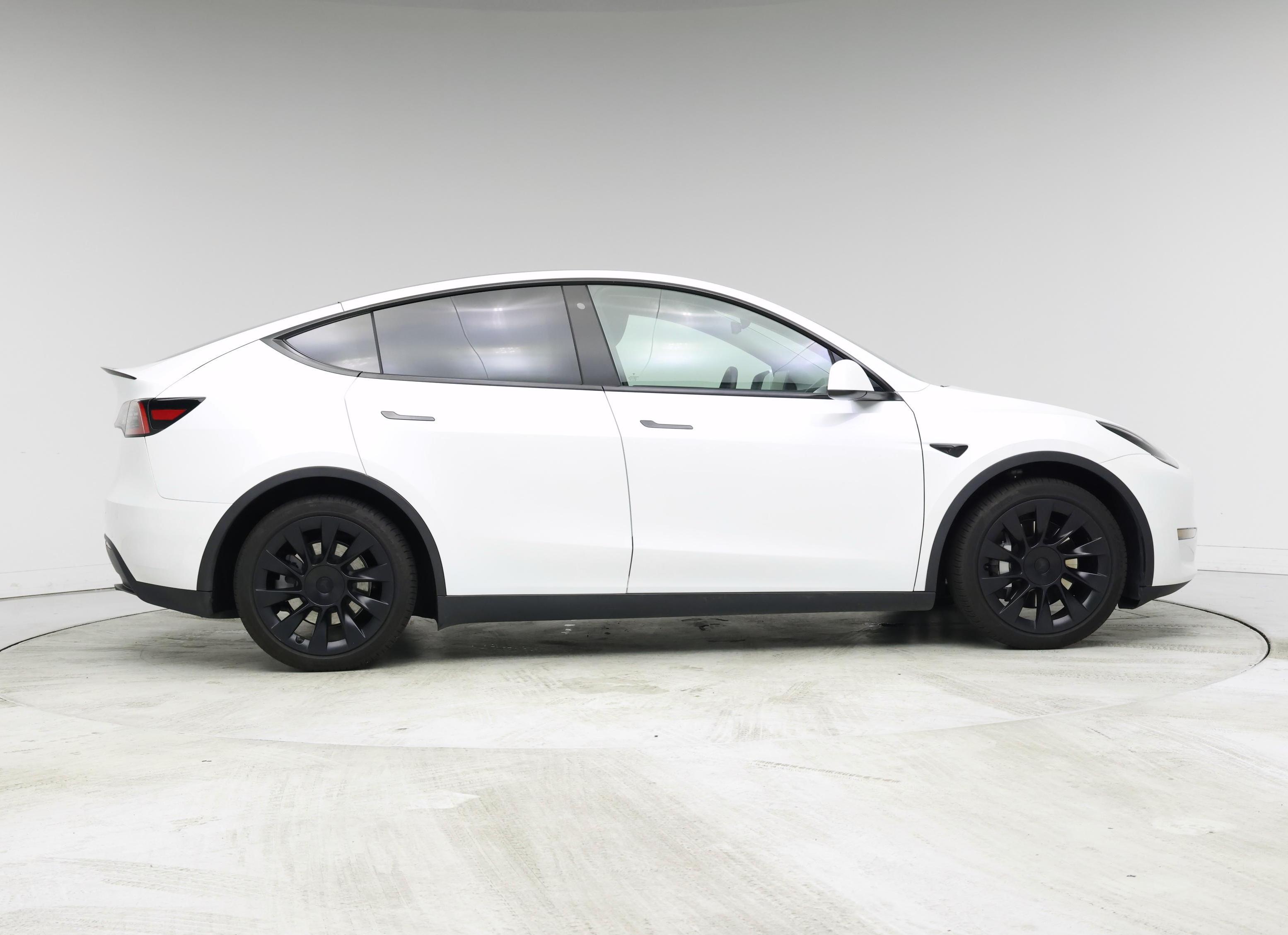 Thumbnail: 2020 Tesla Model Y - 7