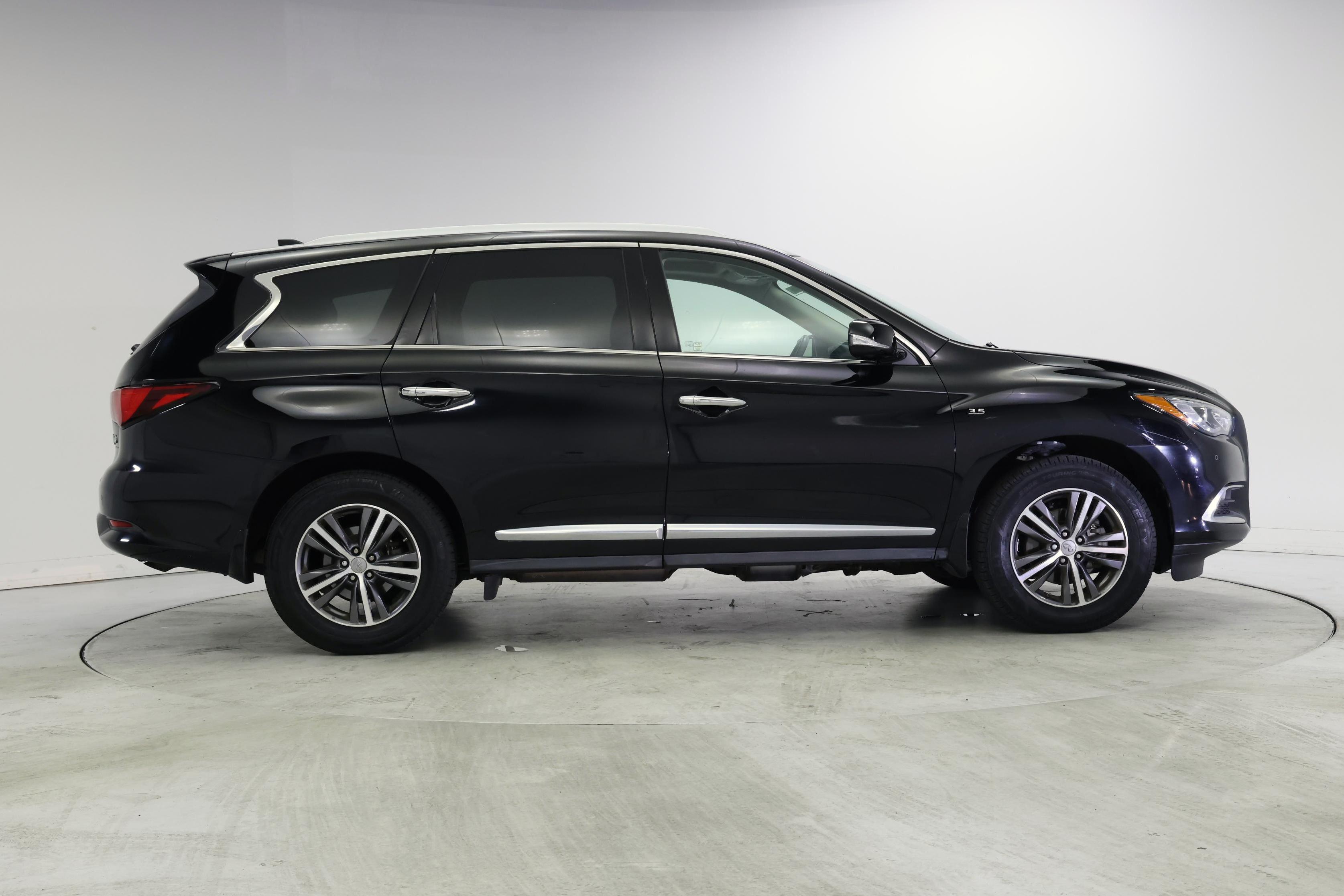 Thumbnail: 2018 INFINITI QX60 - 7