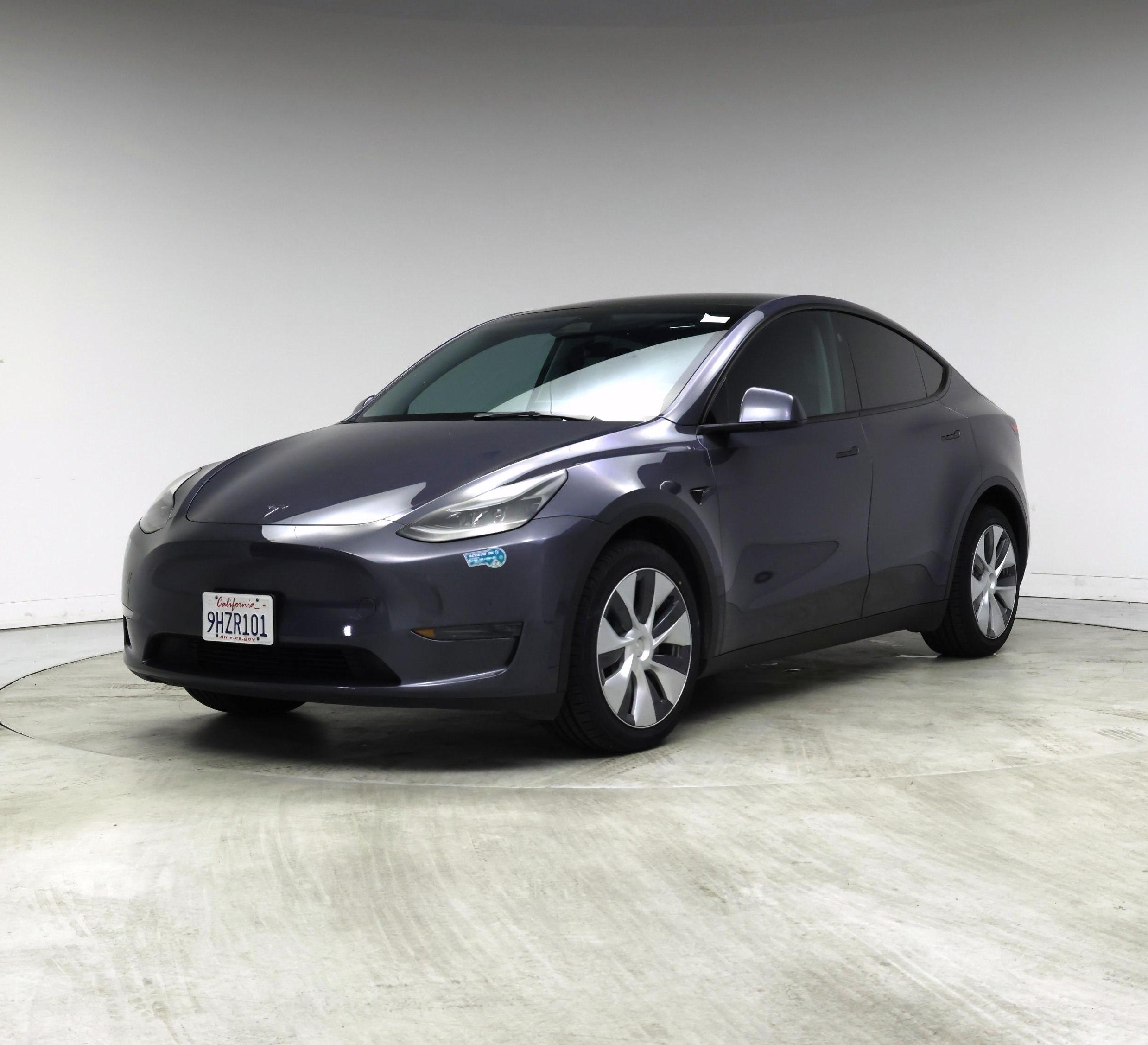 Thumbnail: 2023 Tesla Model Y - 4