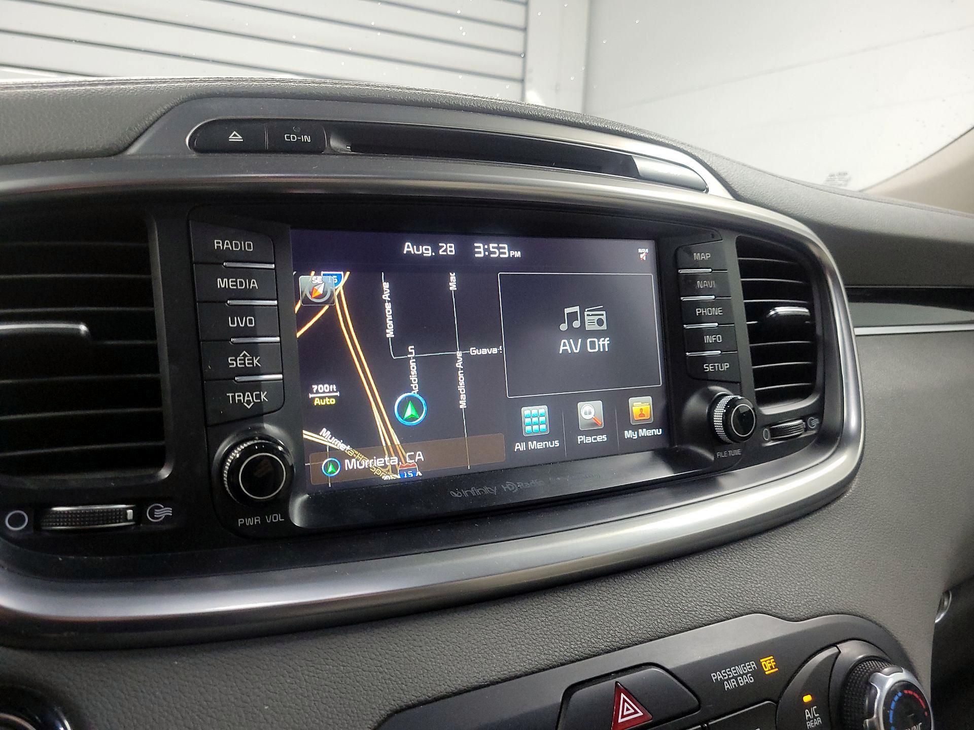 Thumbnail: 2016 Kia Sorento - 14