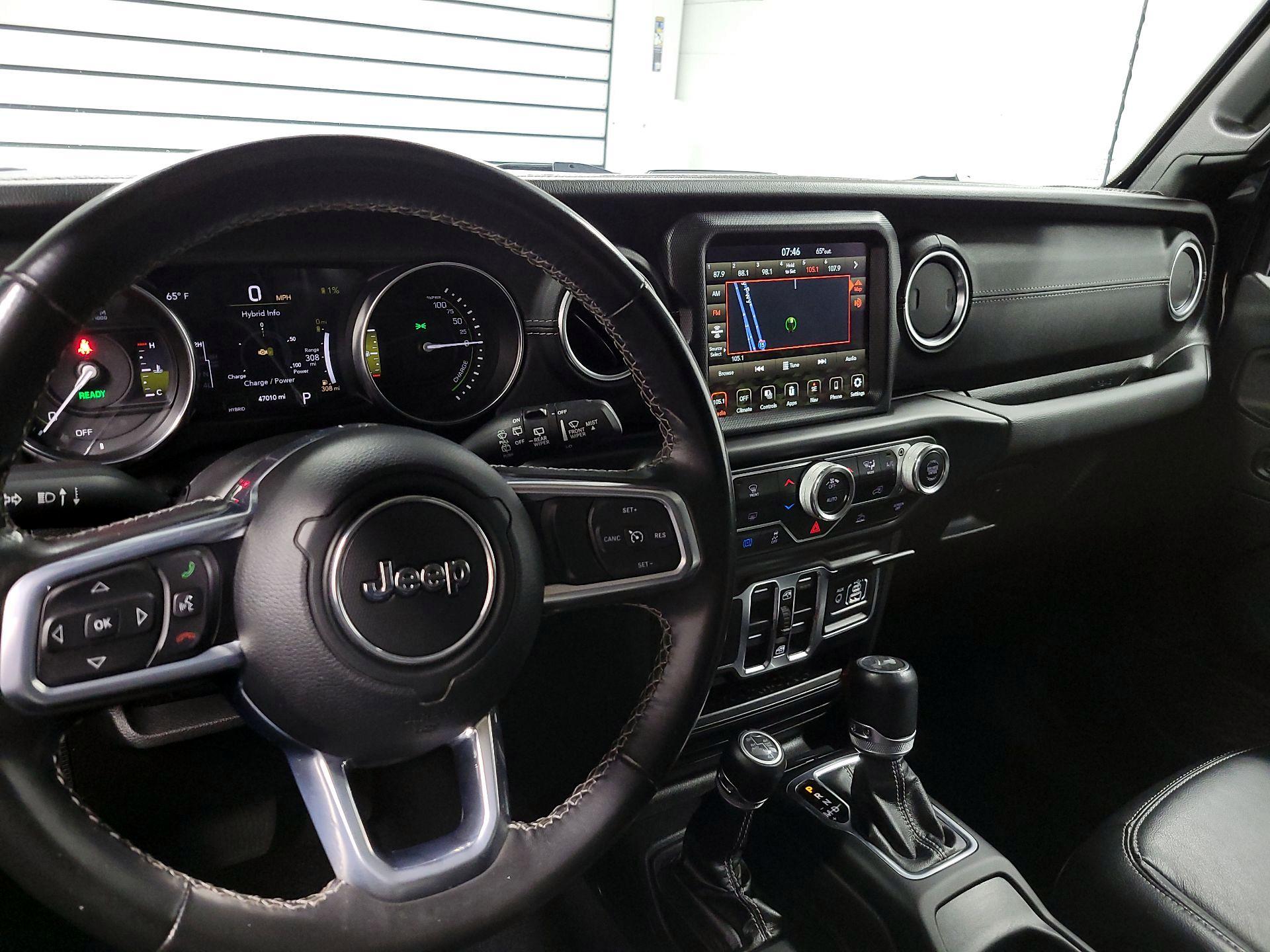 Thumbnail: 2022 Jeep Wrangler - 9