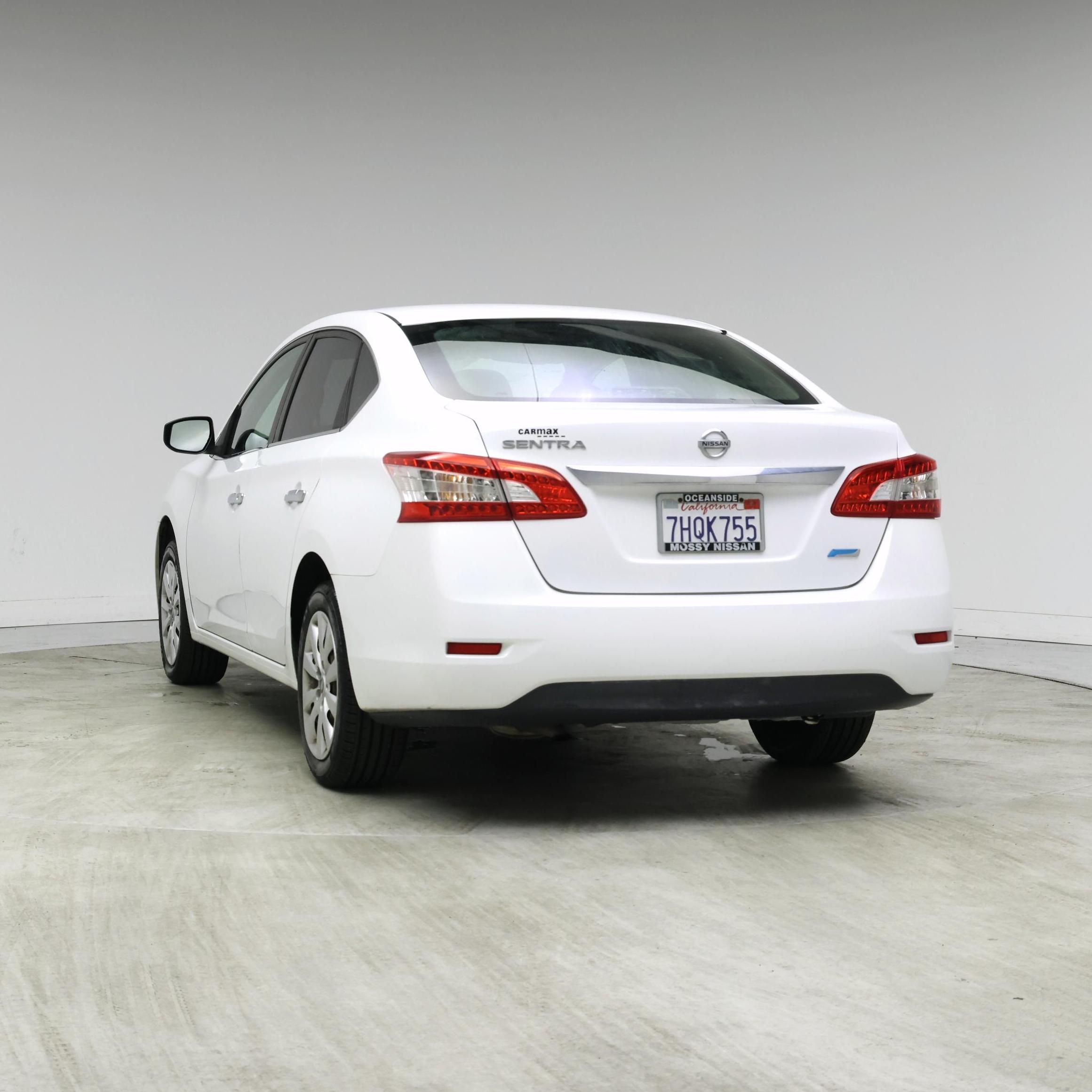 Thumbnail: 2014 Nissan Sentra - 6