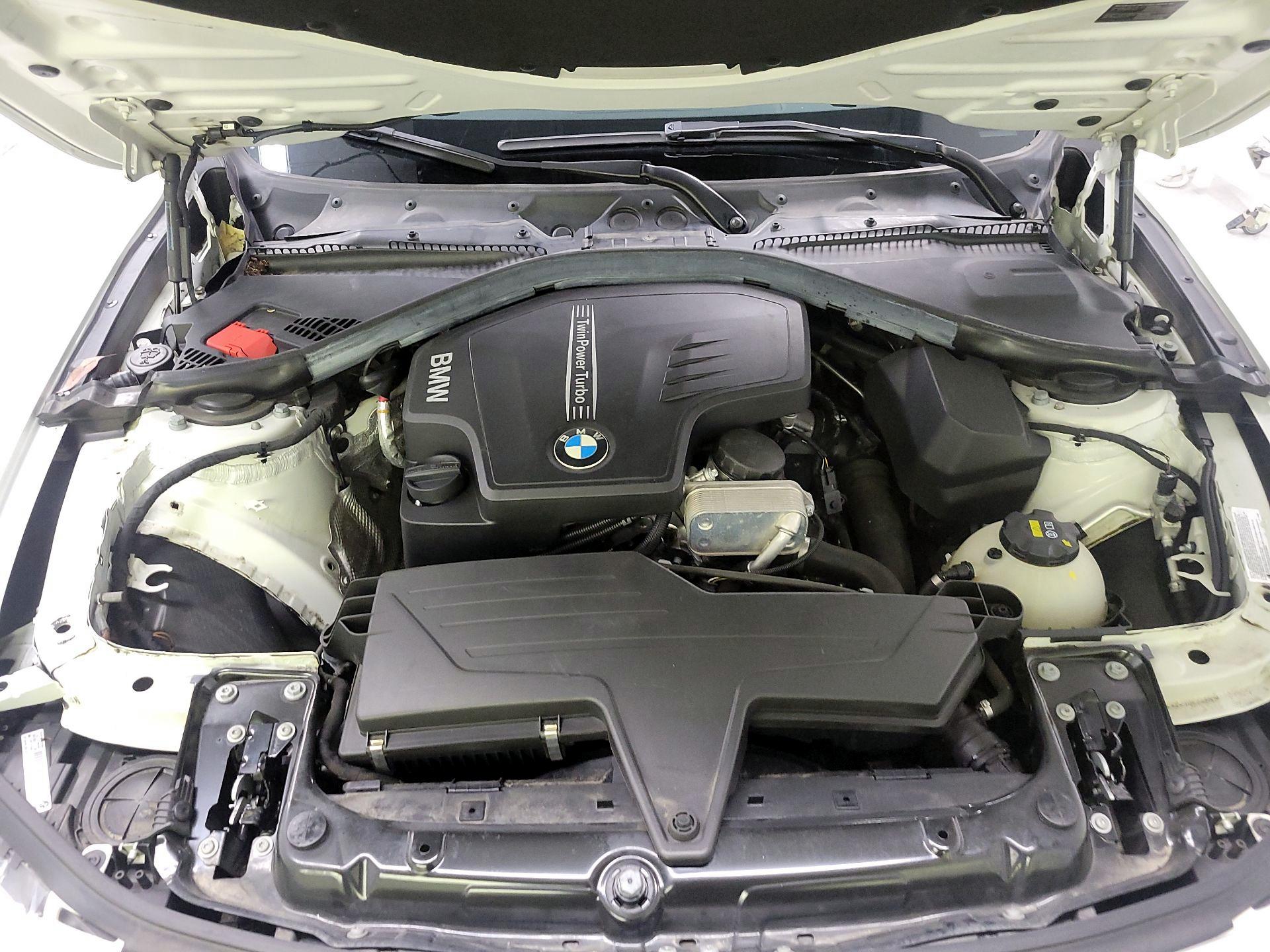 Thumbnail: 2014 BMW 3 Series - 19