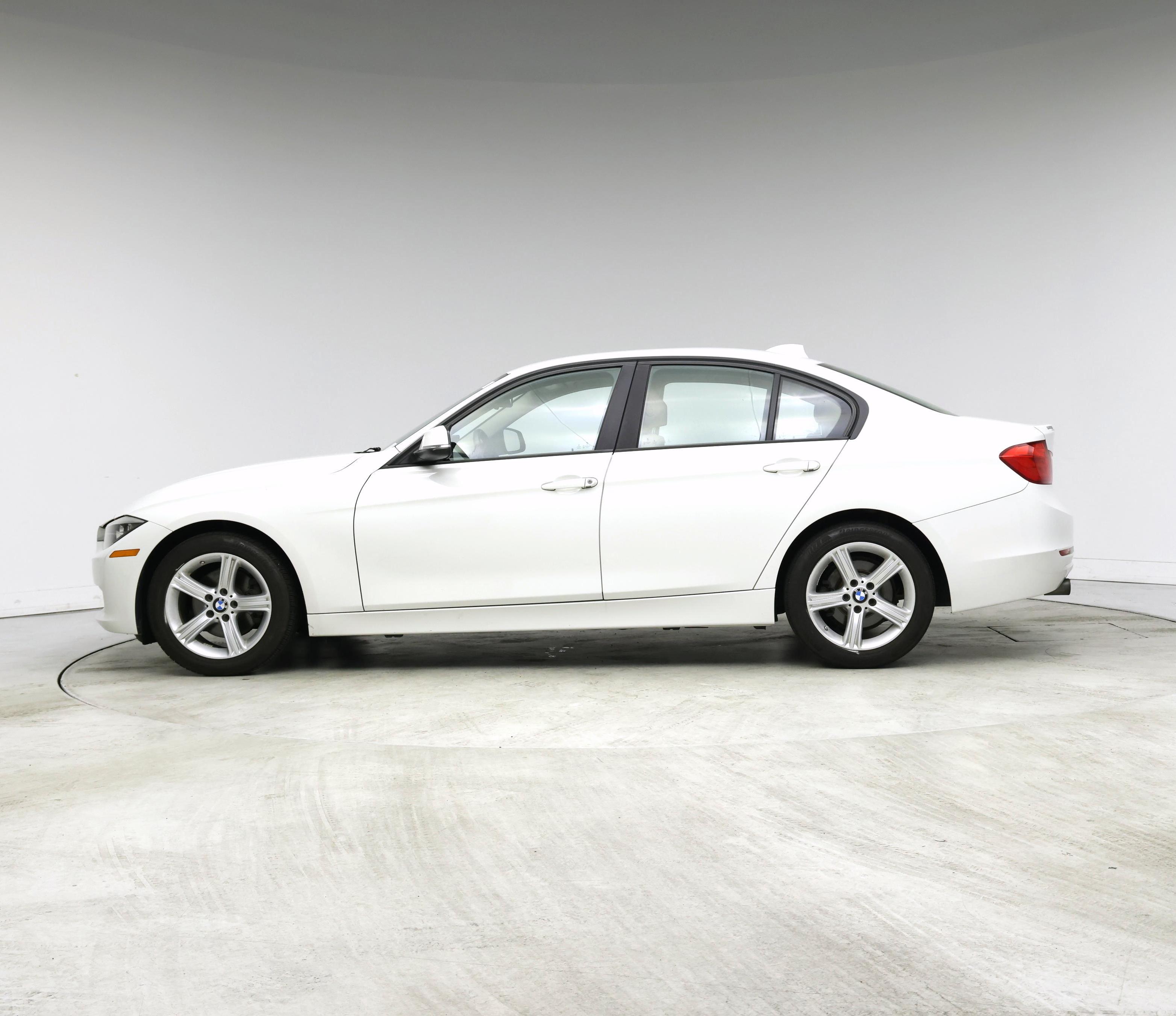 Thumbnail: 2014 BMW 3 Series - 3
