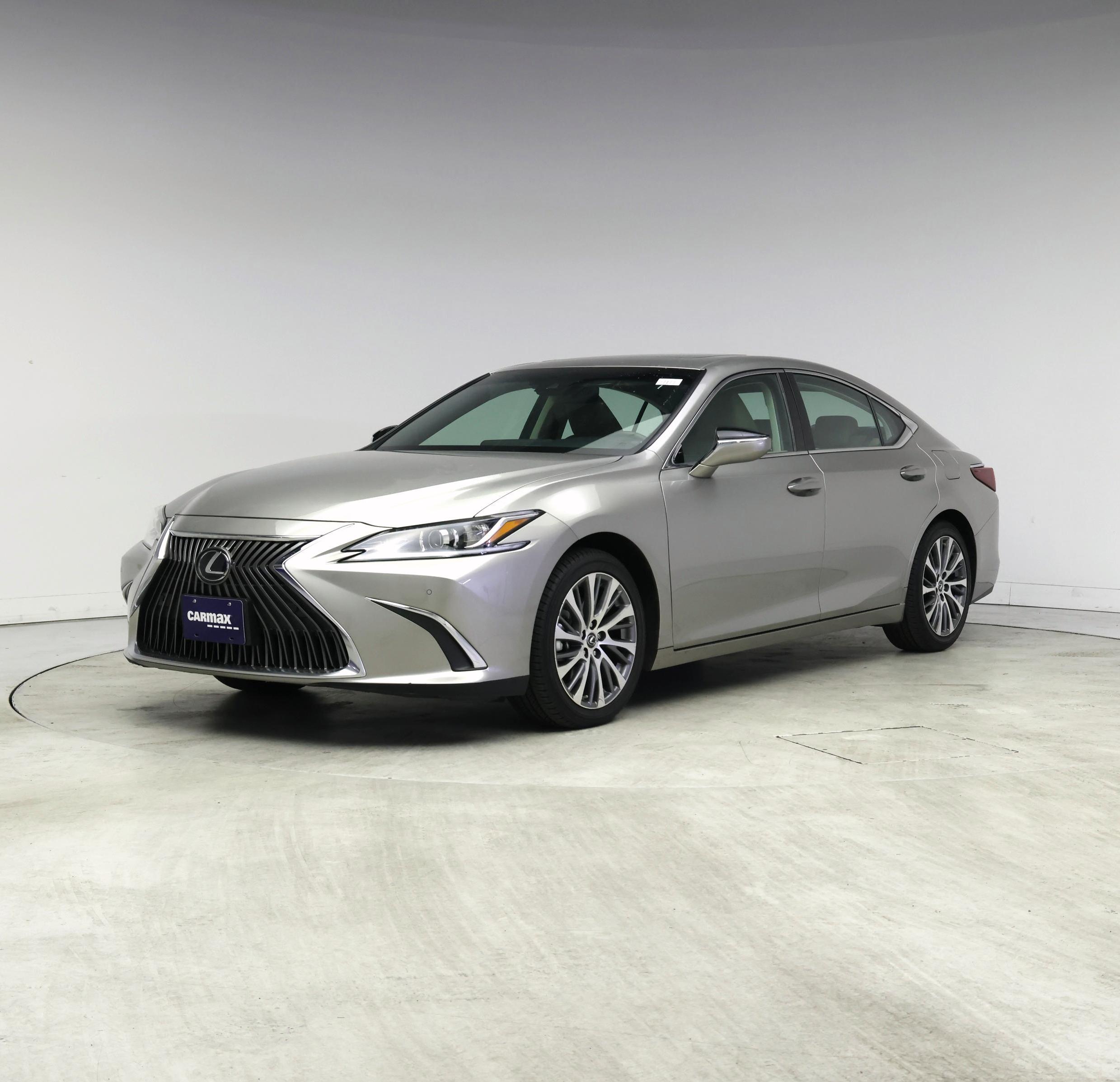 Thumbnail: 2020 Lexus ES - 4