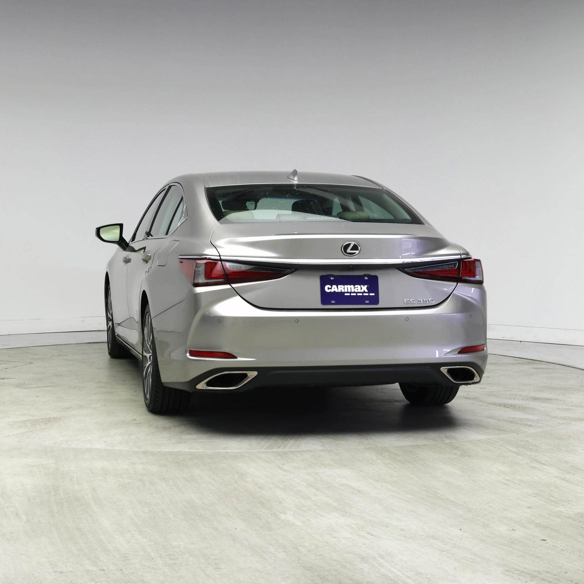 Thumbnail: 2020 Lexus ES - 6