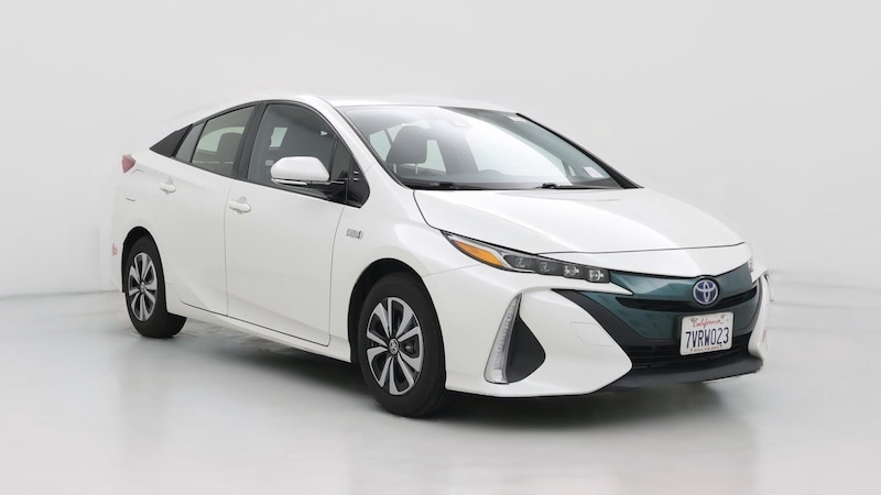 2017 Toyota Prius Prime Plus Hero Image