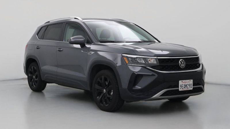 2023 Volkswagen Taos SE Hero Image