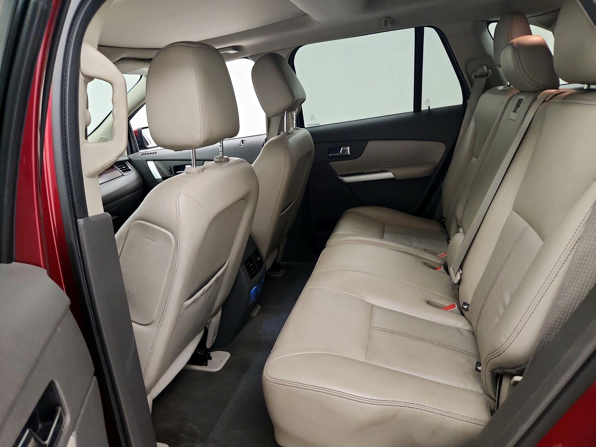 Thumbnail: 2013 Ford Edge - 19