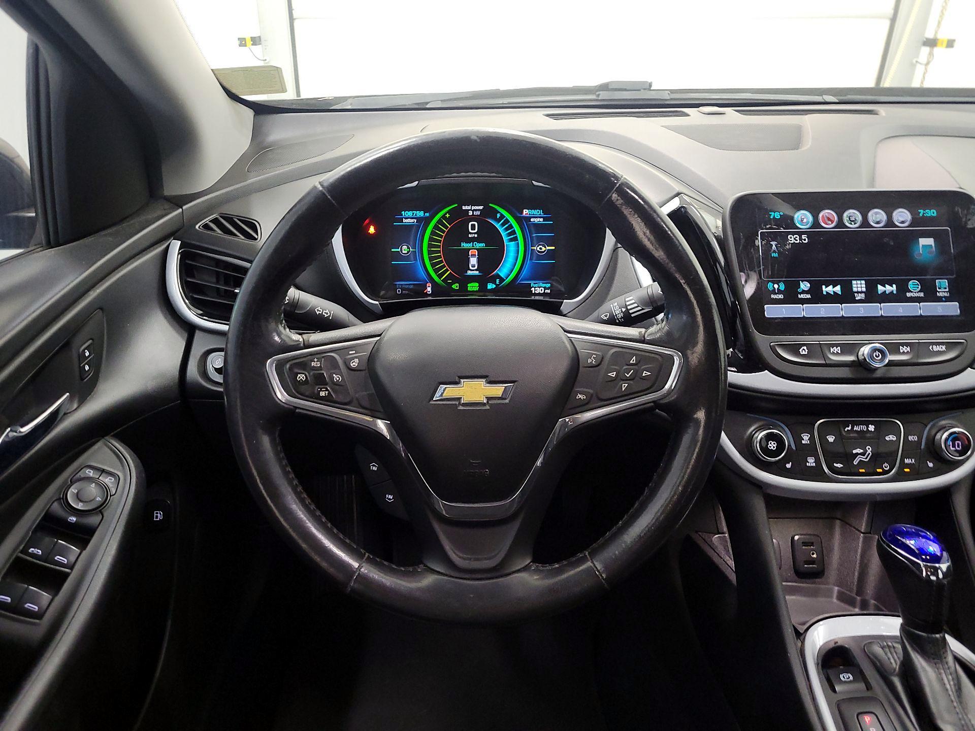 Thumbnail: 2017 Chevrolet Volt - 10