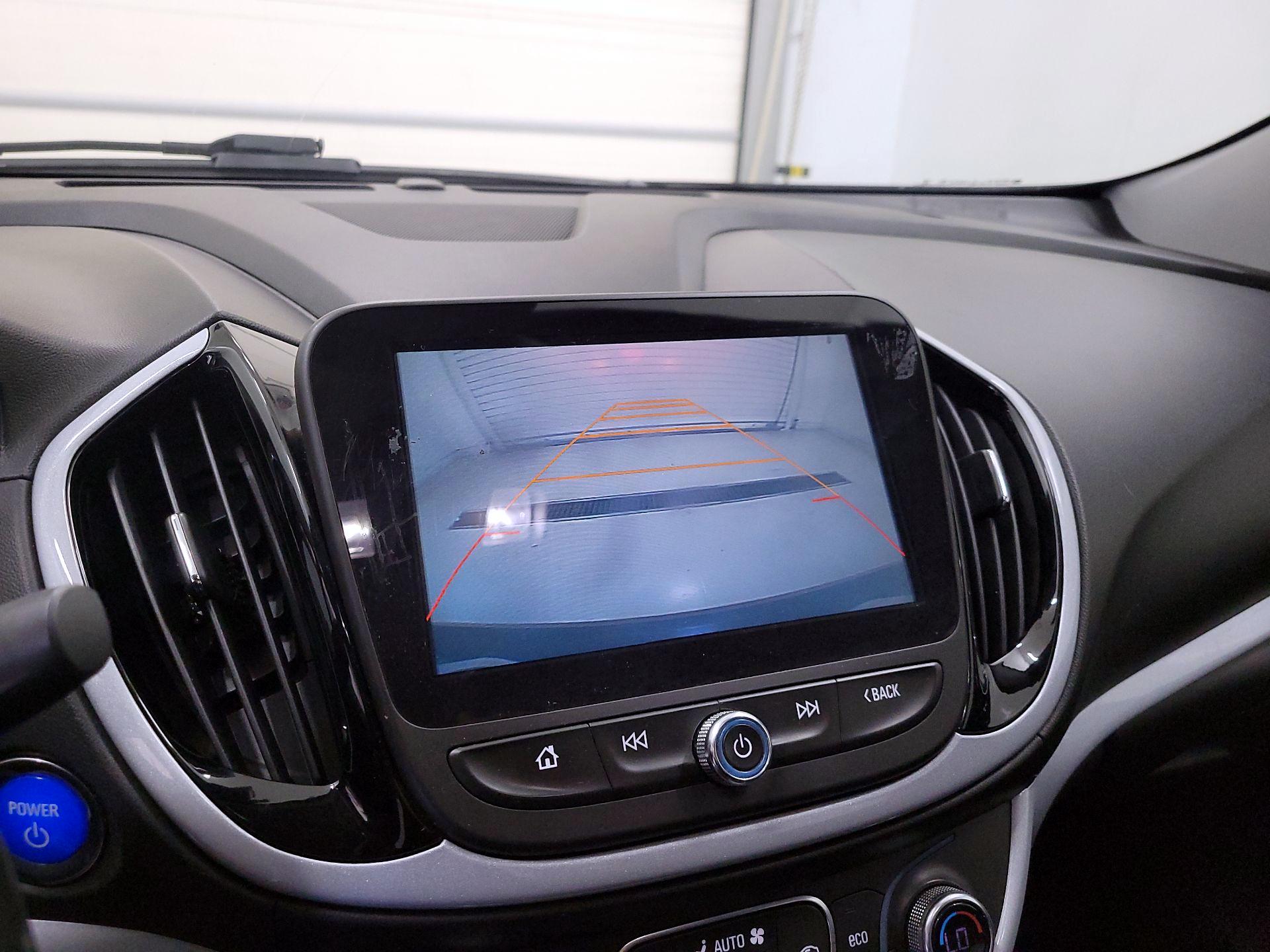 Thumbnail: 2017 Chevrolet Volt - 14