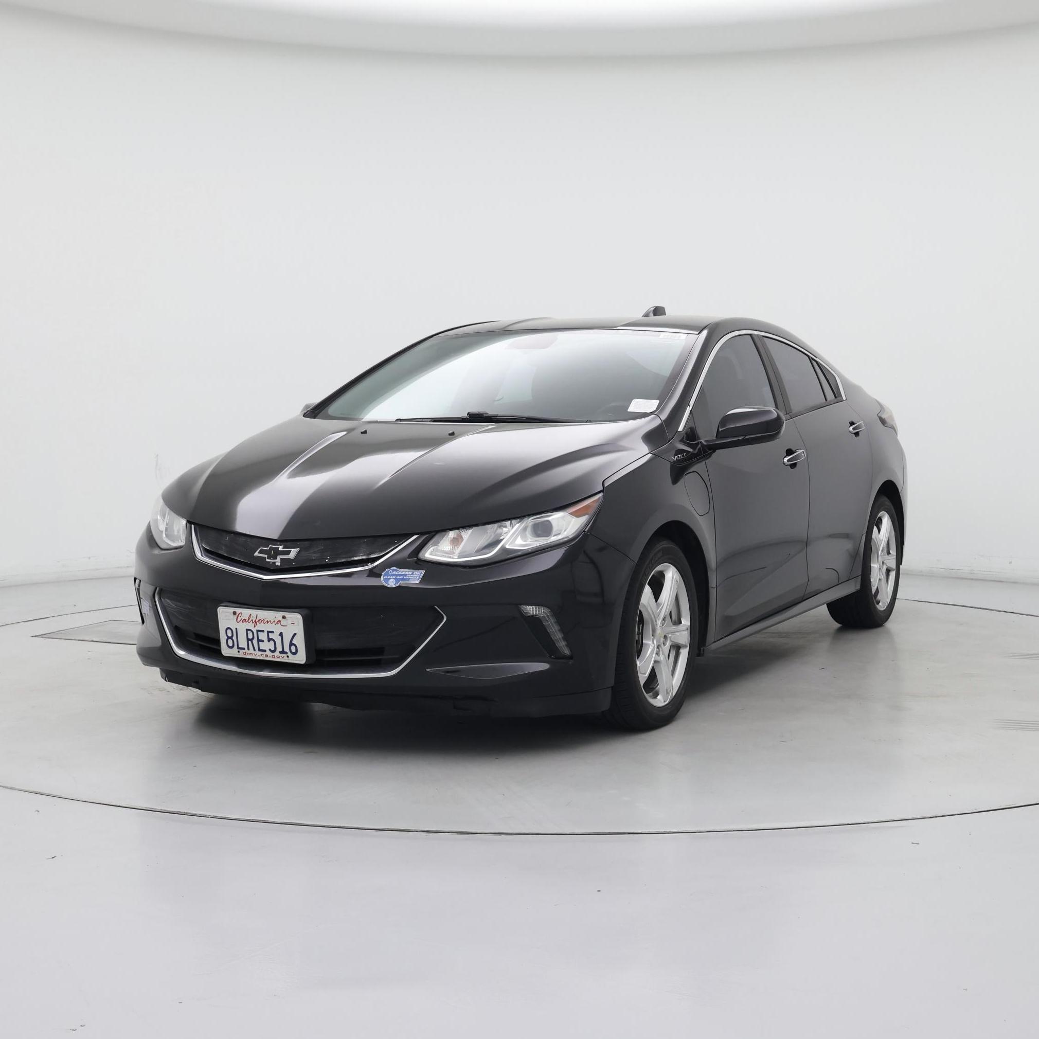 Thumbnail: 2017 Chevrolet Volt - 4