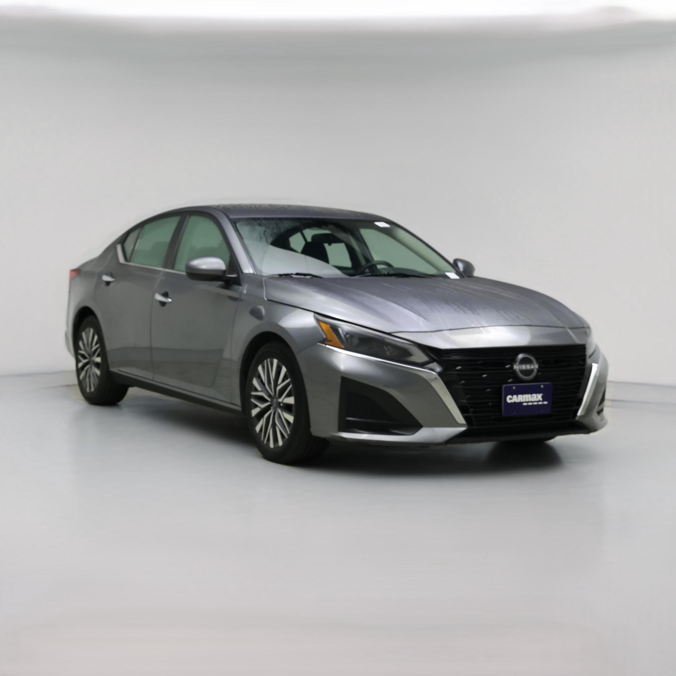Thumbnail: 2023 Nissan Altima - 1