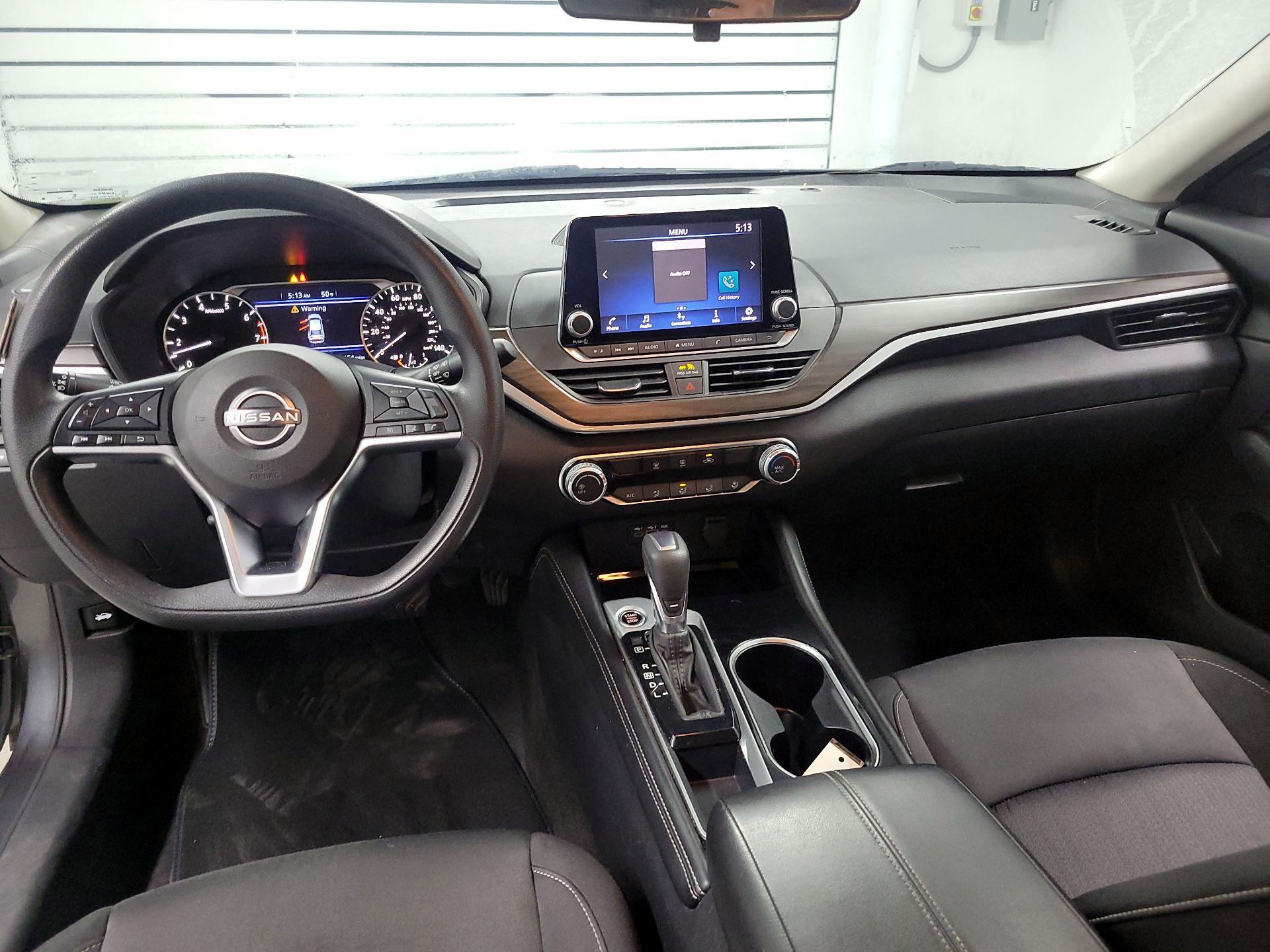 Thumbnail: 2023 Nissan Altima - 9