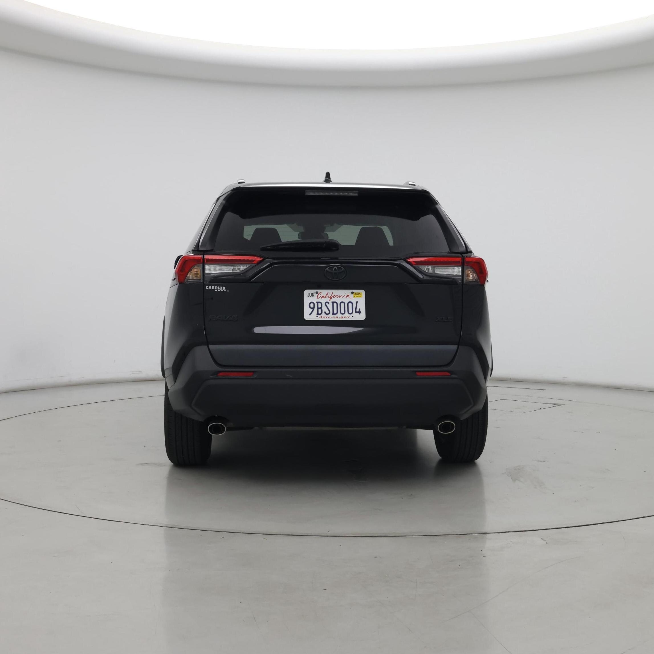 Thumbnail: 2022 Toyota RAV4 - 6