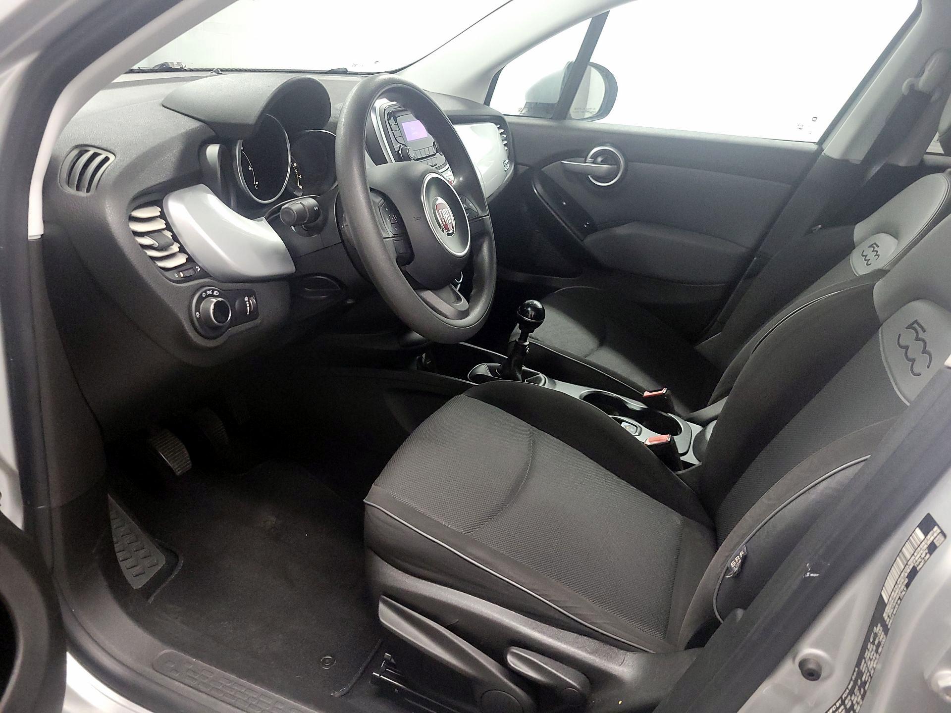 Thumbnail: 2016 Fiat 500X - 11