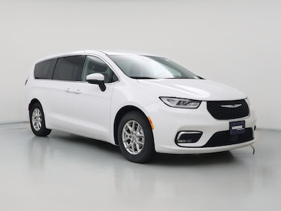 2023 Chrysler Pacifica Touring L -
                Costa Mesa, CA