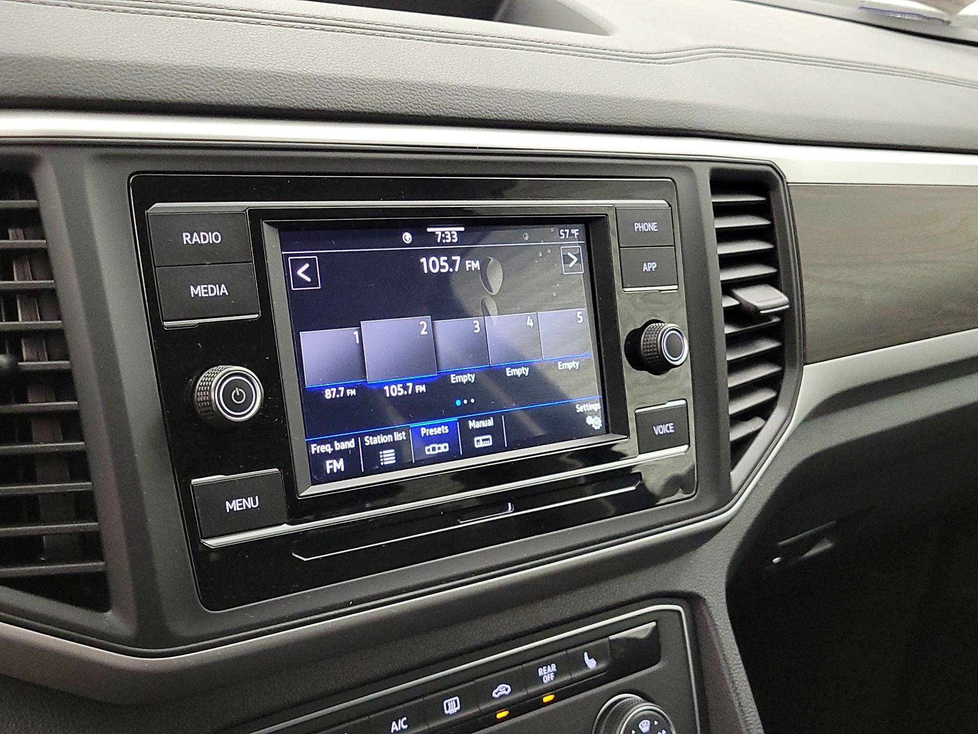 Thumbnail: 2022 Volkswagen Atlas - 15