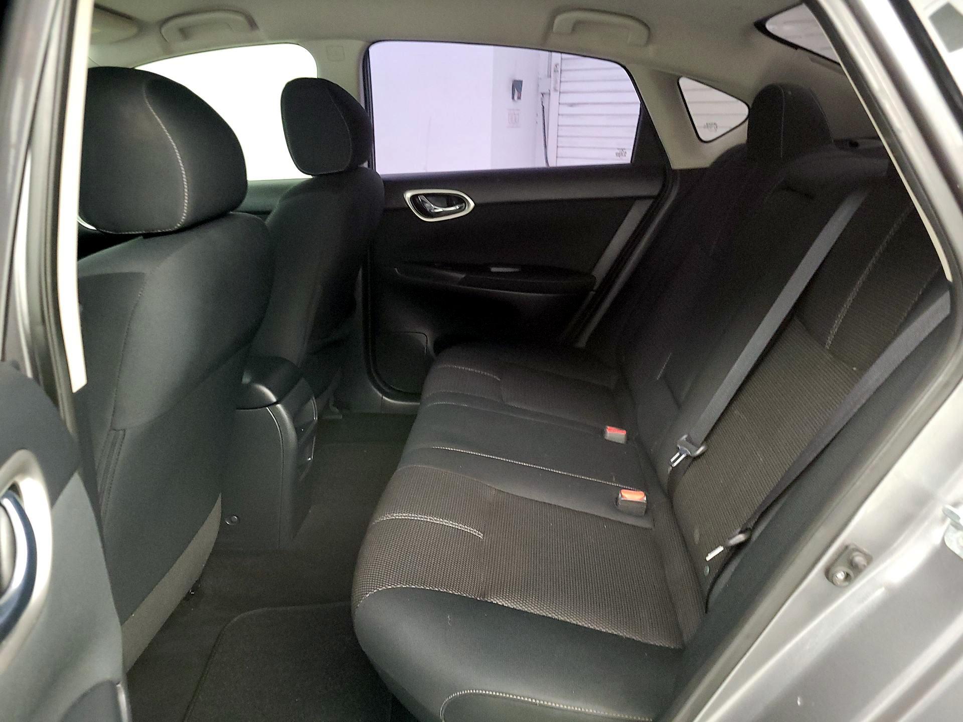 Thumbnail: 2015 Nissan Sentra - 18