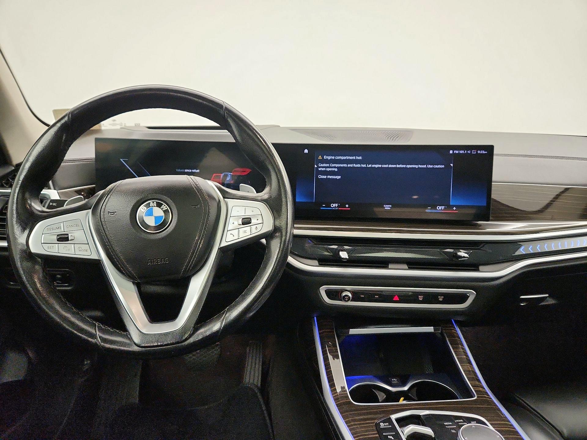Thumbnail: 2023 BMW X7 - 9