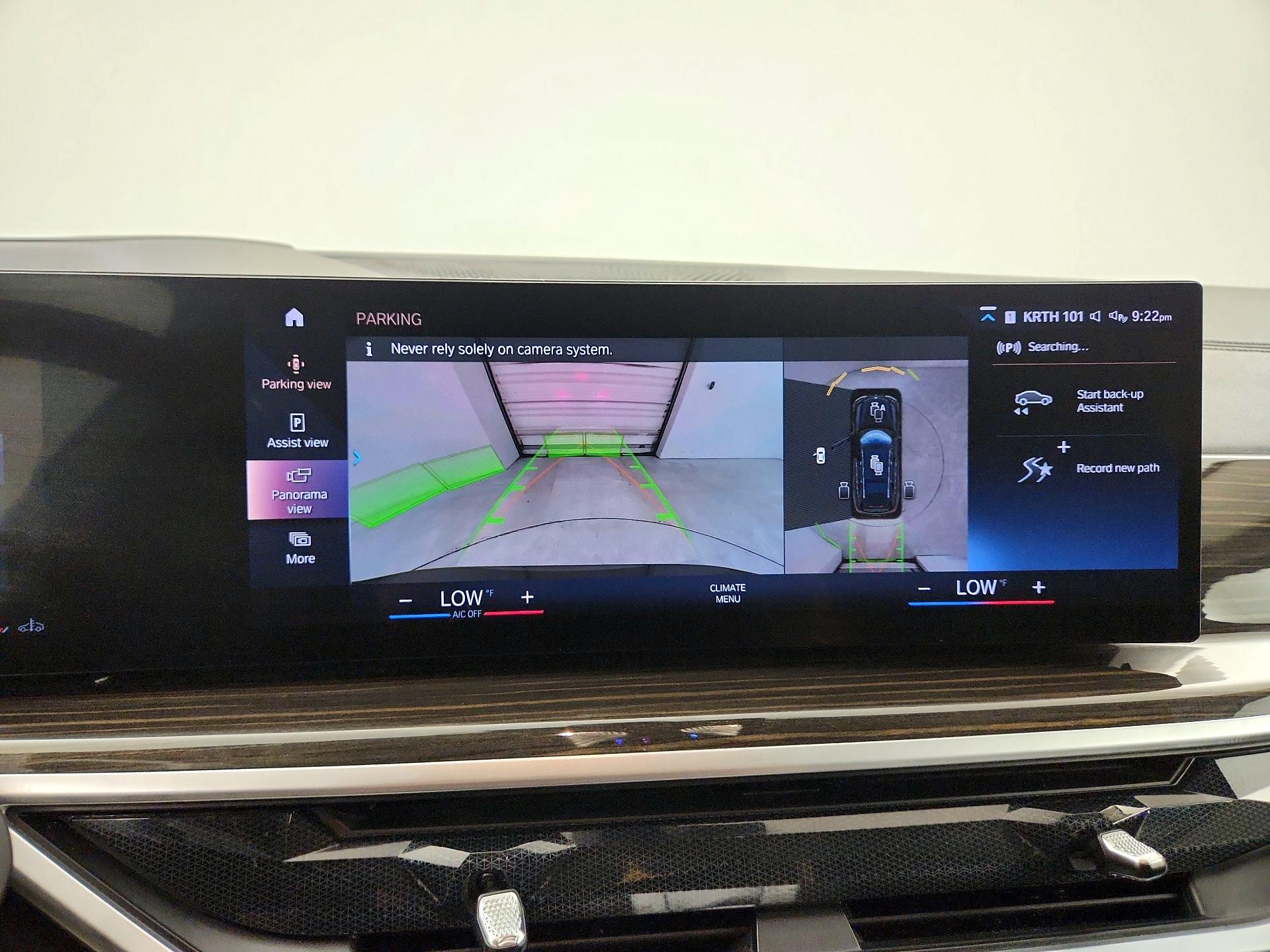 Thumbnail: 2023 BMW X7 - 15