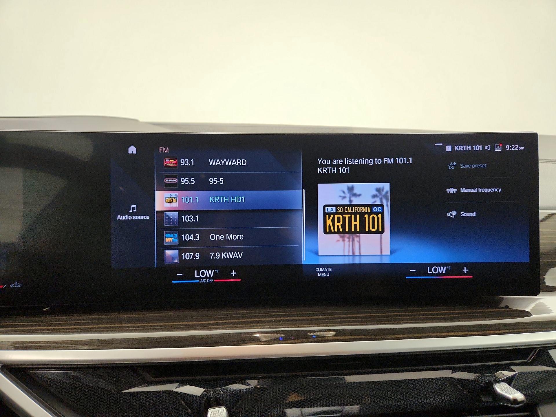 Thumbnail: 2023 BMW X7 - 16