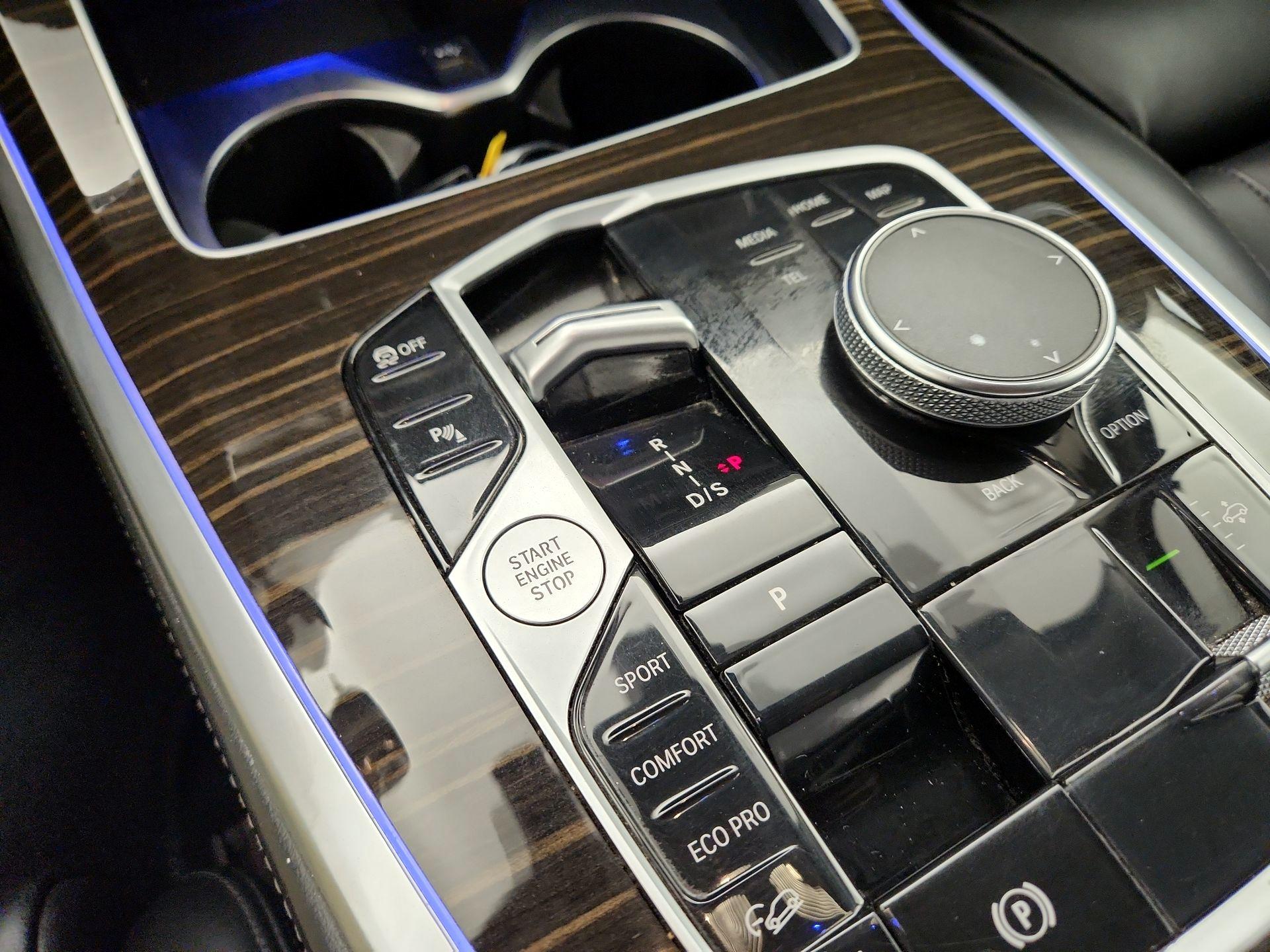 Thumbnail: 2023 BMW X7 - 18