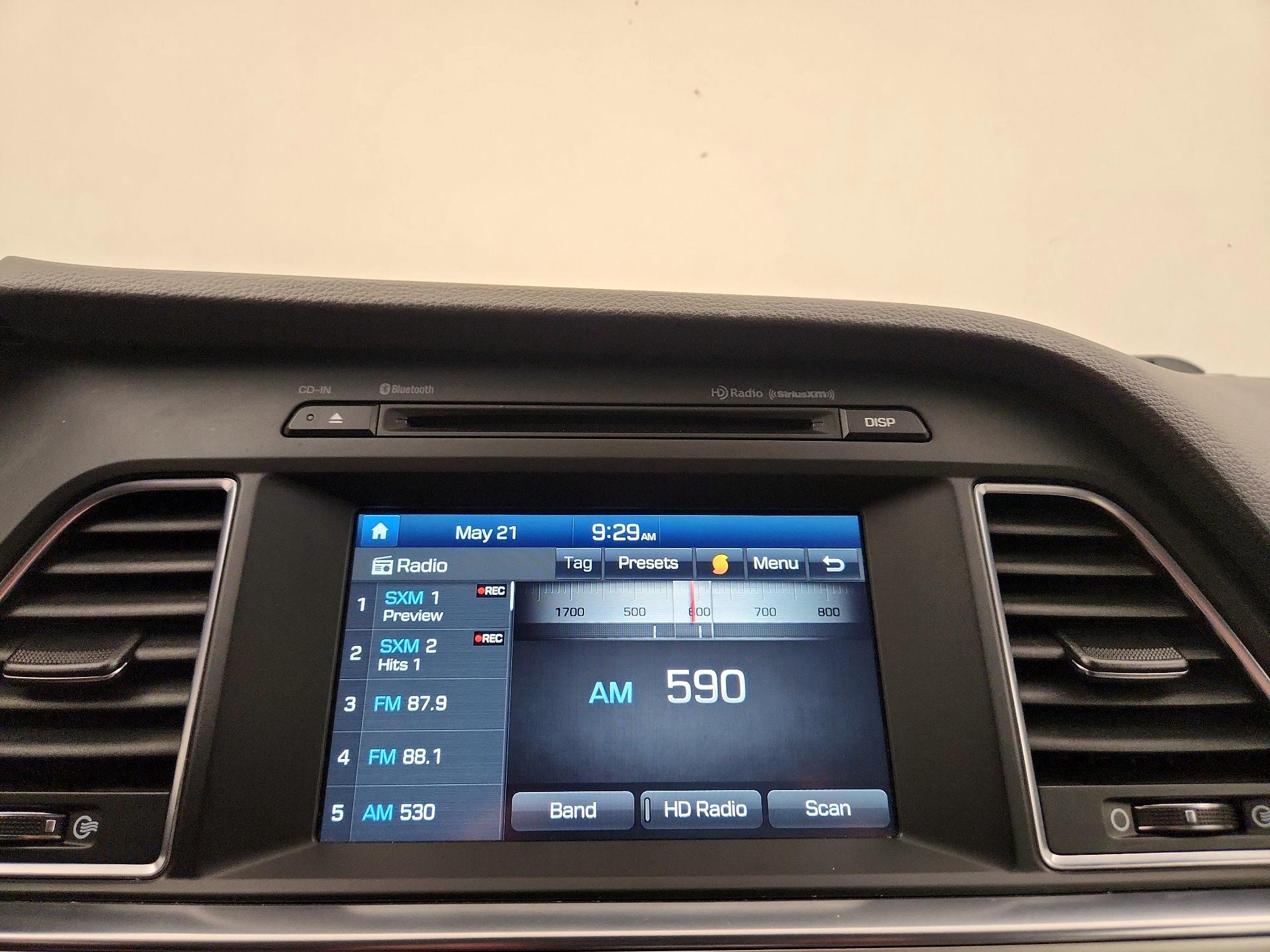 Thumbnail: 2016 Hyundai Sonata - 15