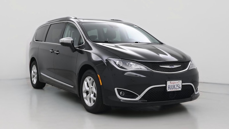 2020 Chrysler Pacifica Limited Hero Image