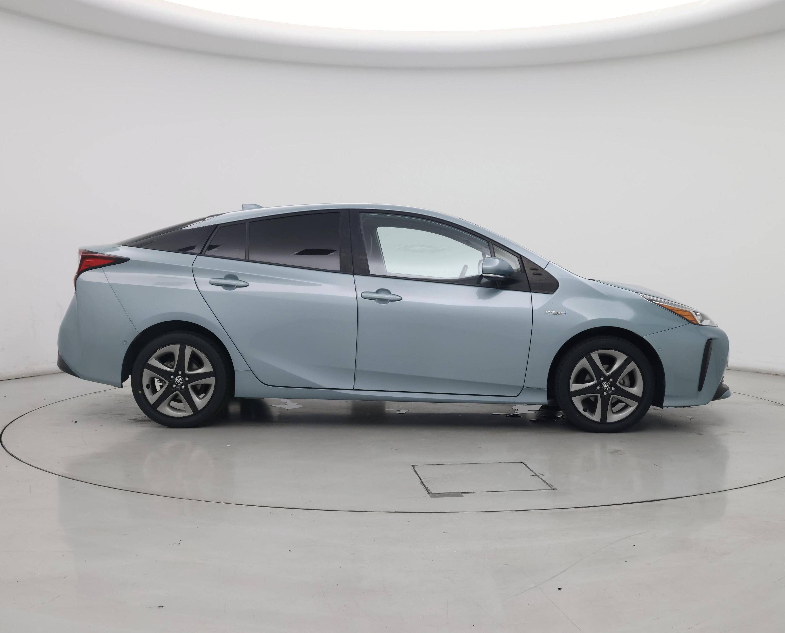 Thumbnail: 2021 Toyota Prius - 7