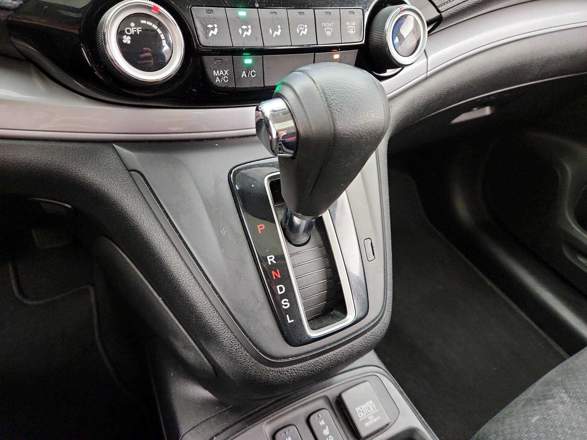Thumbnail: 2015 Honda CR-V - 17