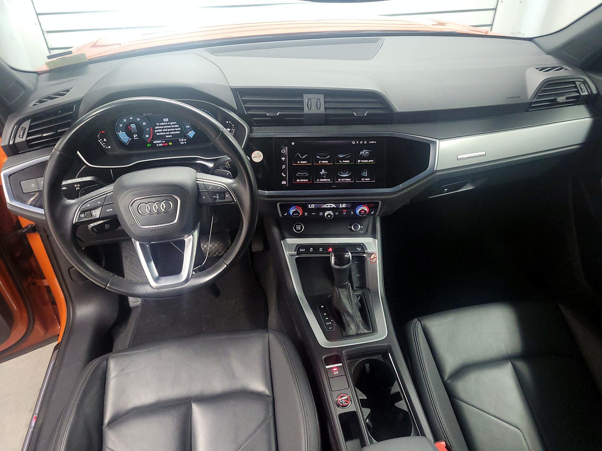 Thumbnail: 2023 Audi Q3 - 9