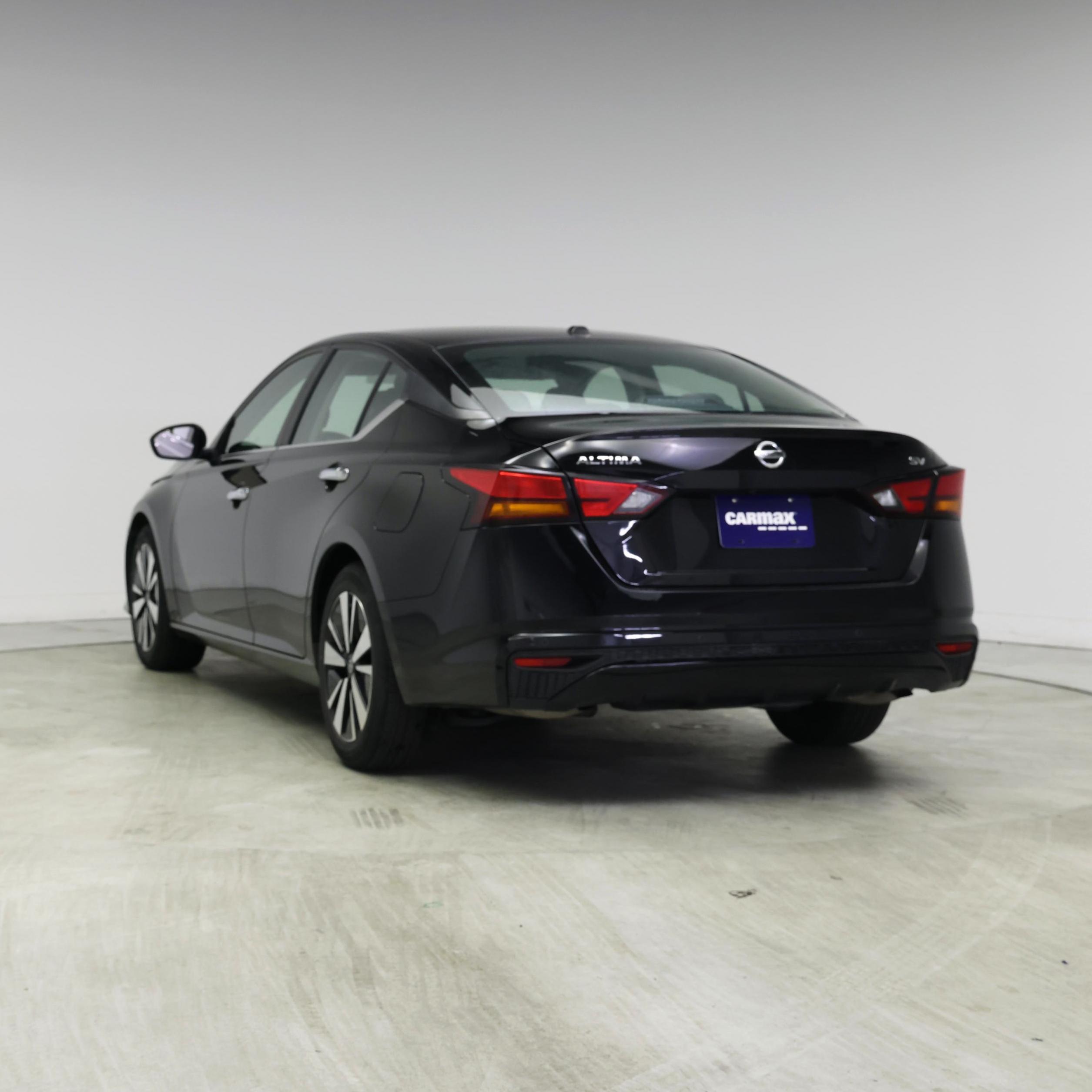 Thumbnail: 2022 Nissan Altima - 2
