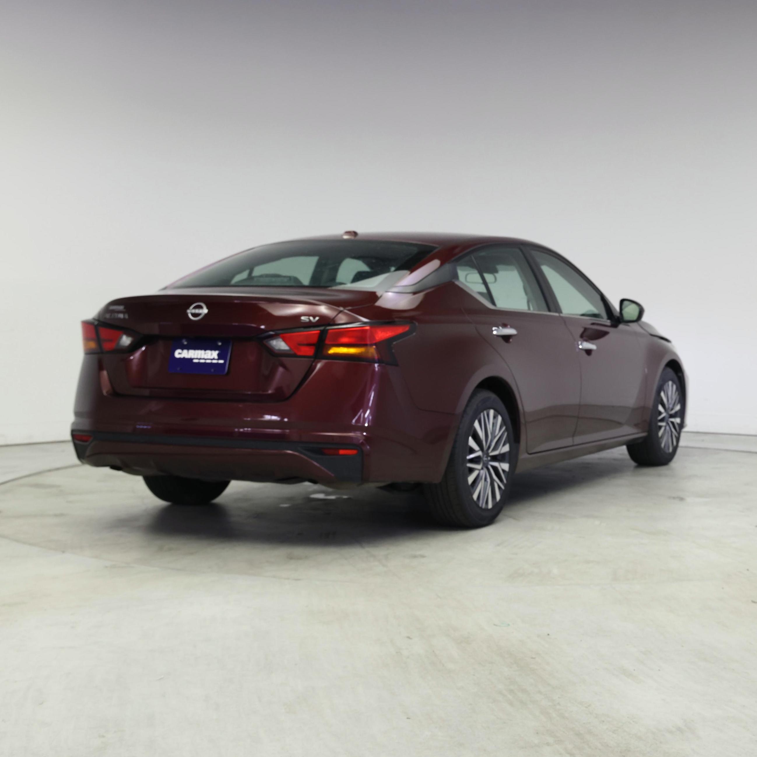 Thumbnail: 2023 Nissan Altima - 8