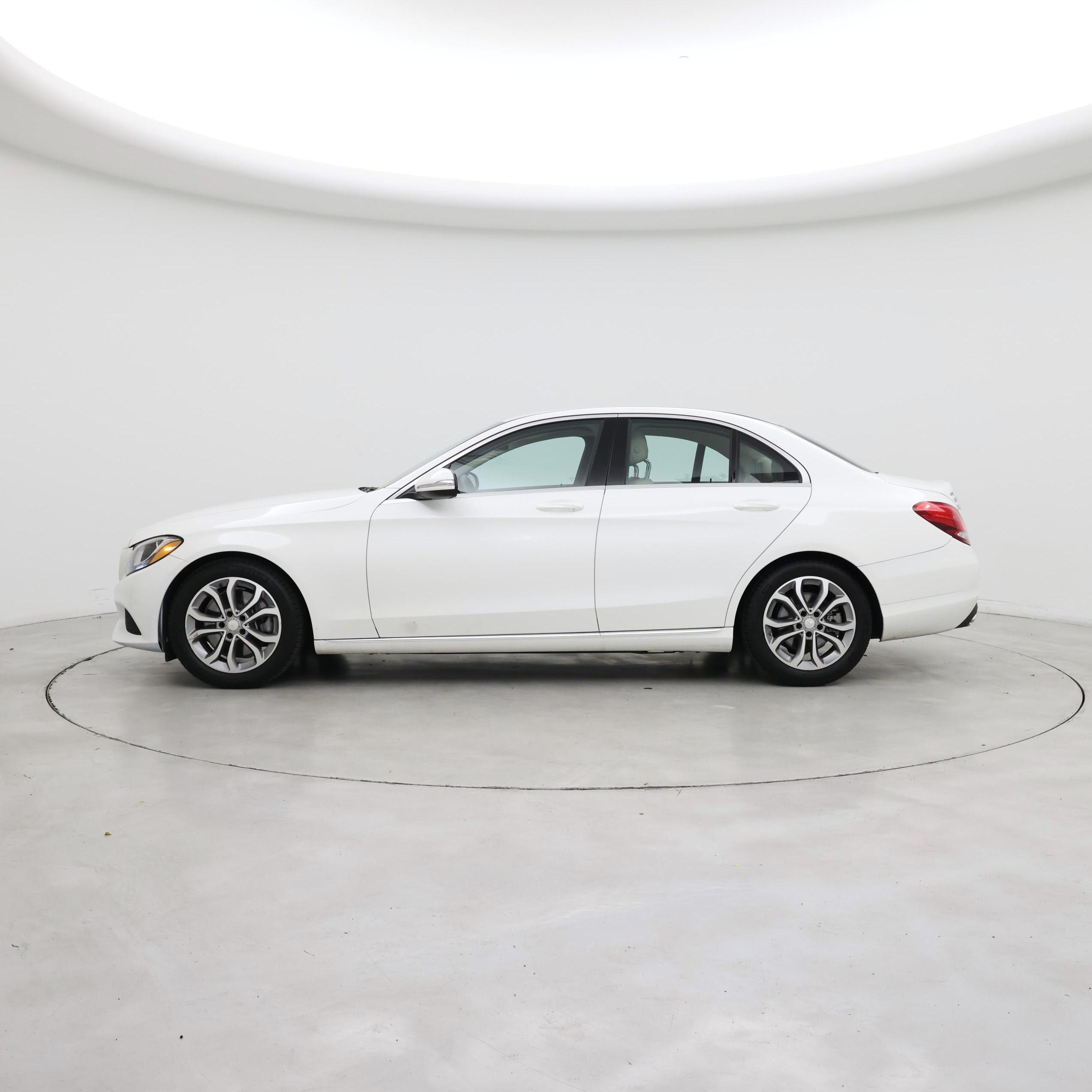 Thumbnail: 2015 Mercedes-Benz C-Class - 3