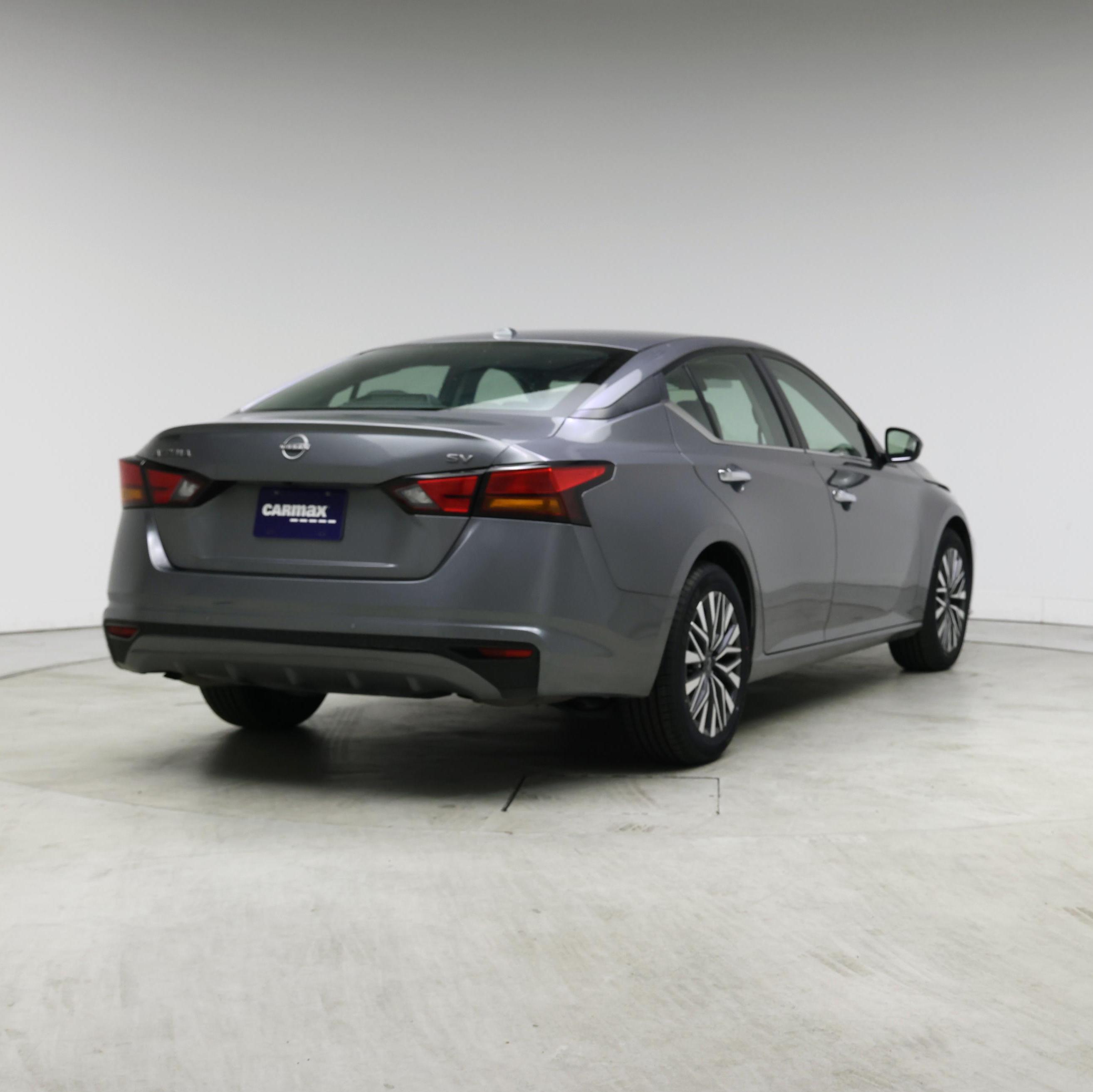Thumbnail: 2023 Nissan Altima - 8