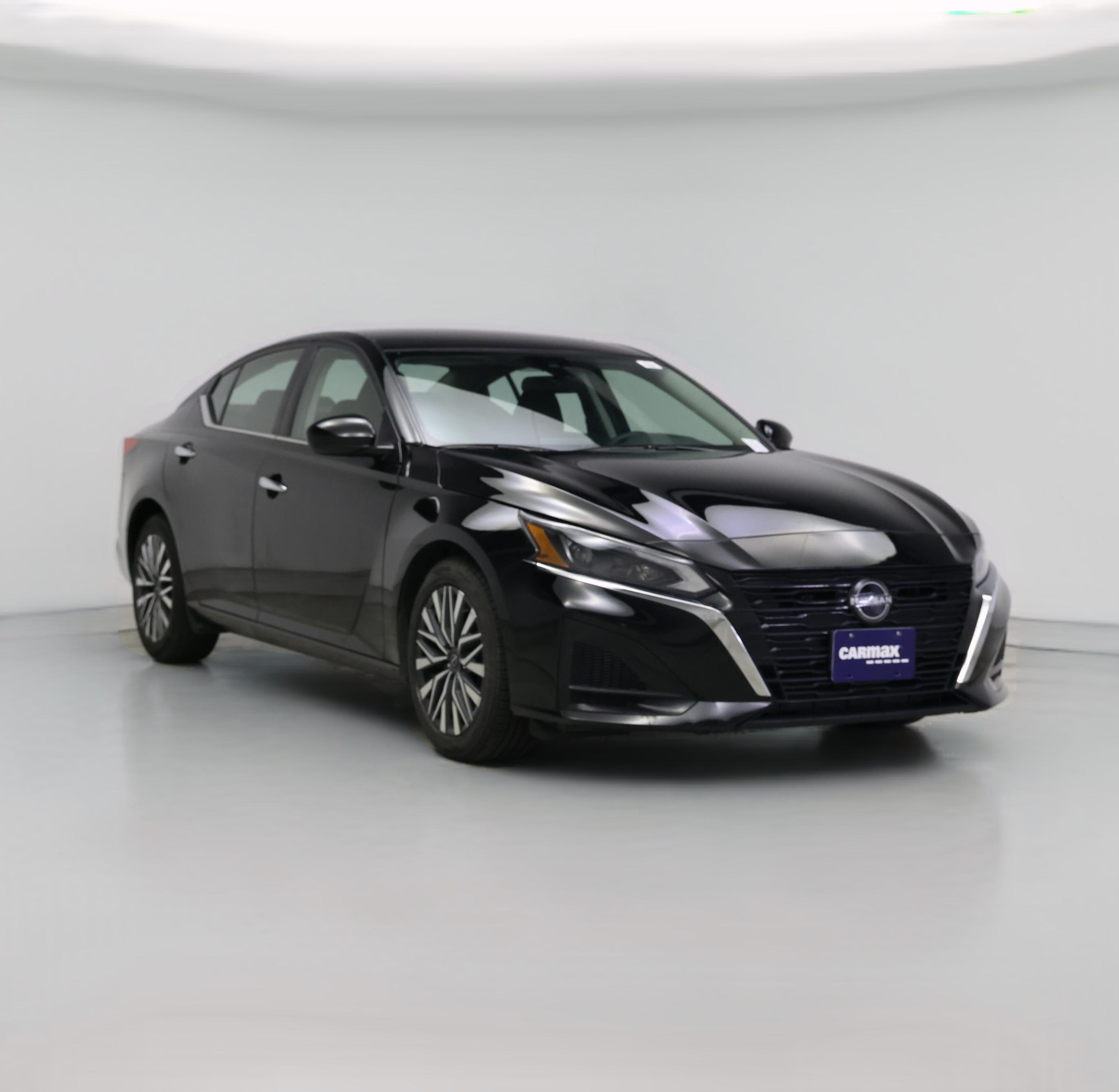 Thumbnail: 2023 Nissan Altima - 1
