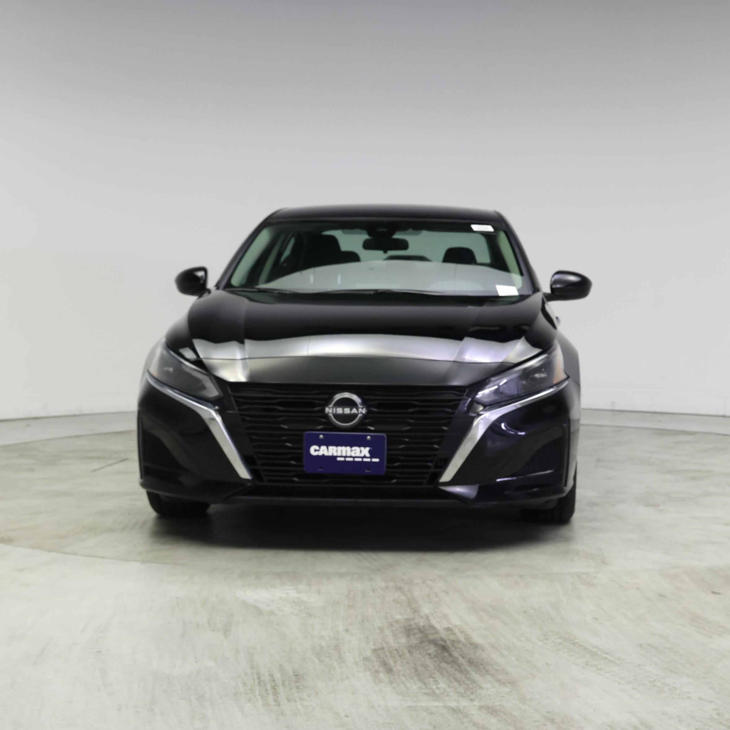 Thumbnail: 2023 Nissan Altima - 5